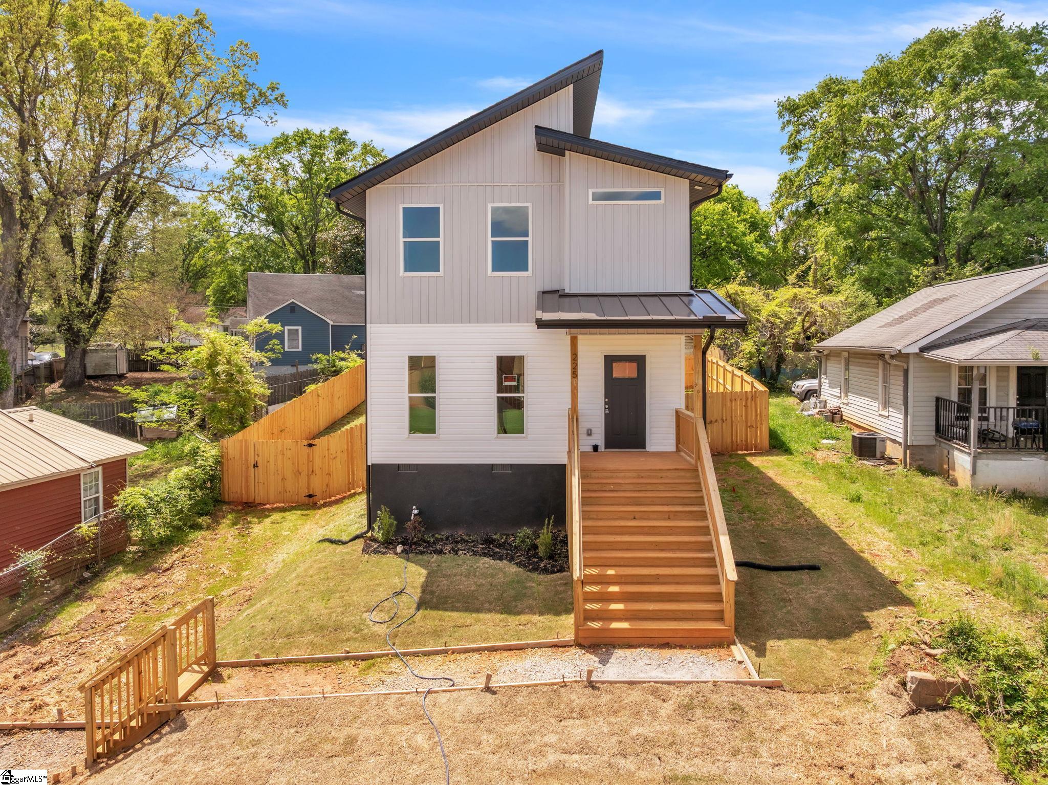 225 Goodrich Street Greenville, SC 29611