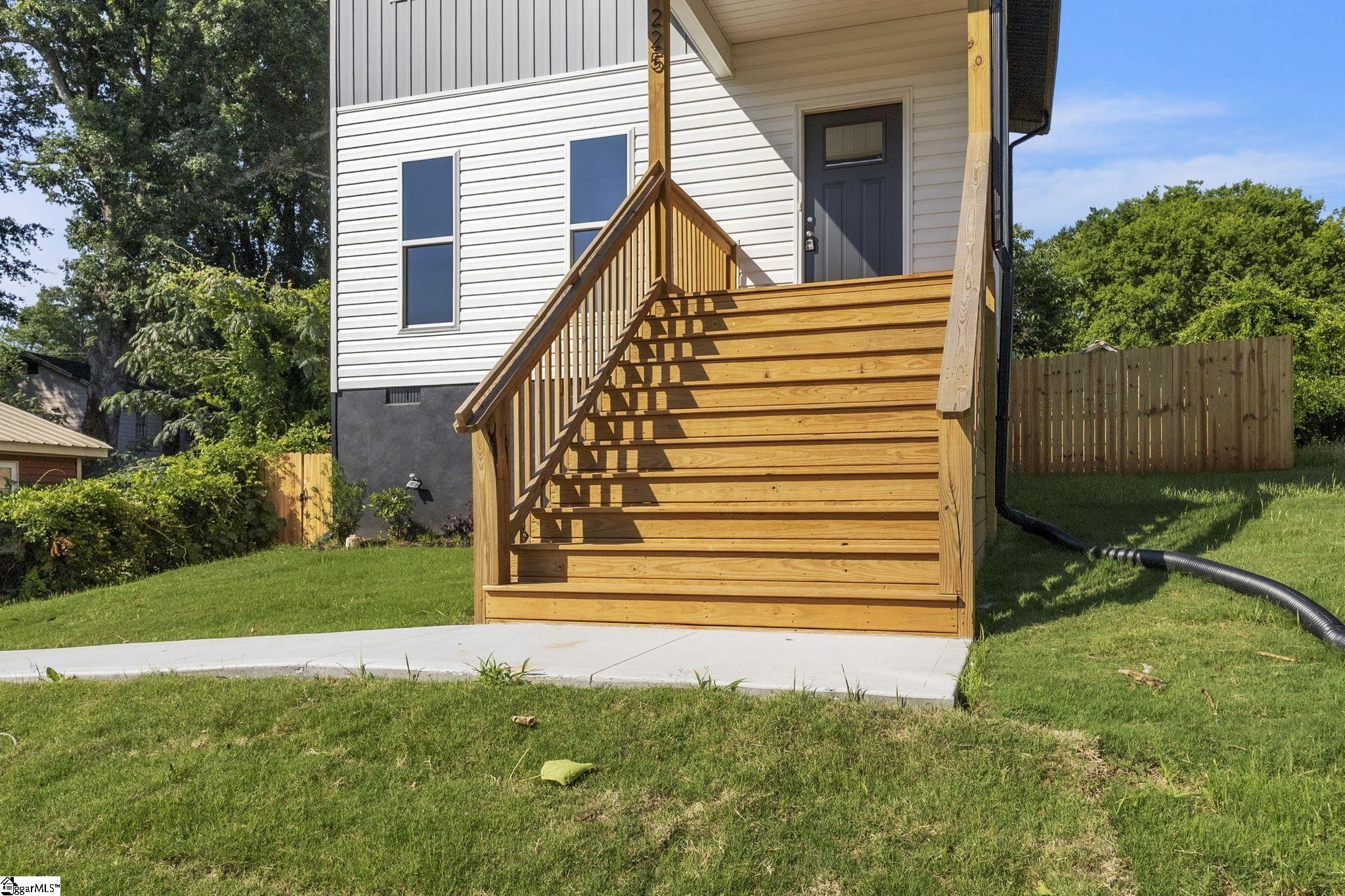225 Goodrich Street Greenville, SC 29611