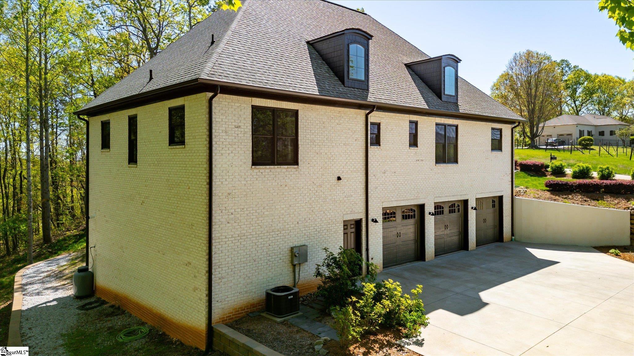 101 Cabernet Way Travelers Rest, SC 29690