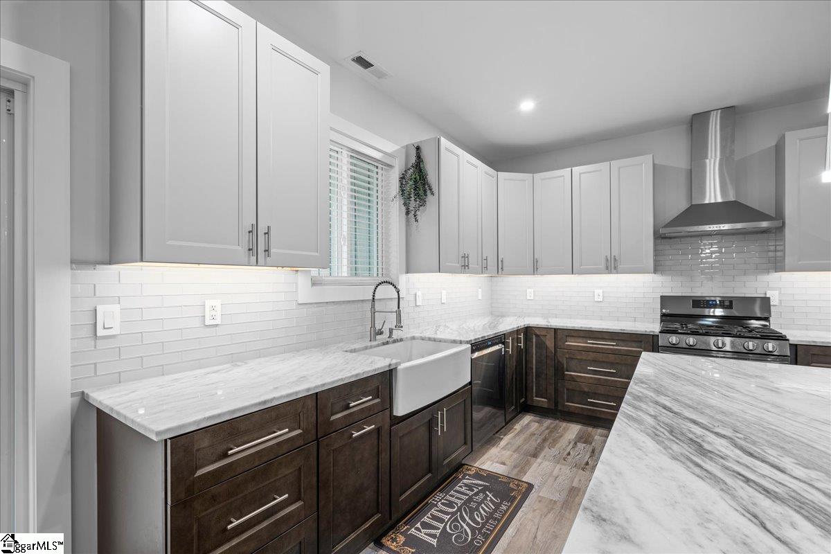 308 Pineridge Drive Spartanburg, SC 29303