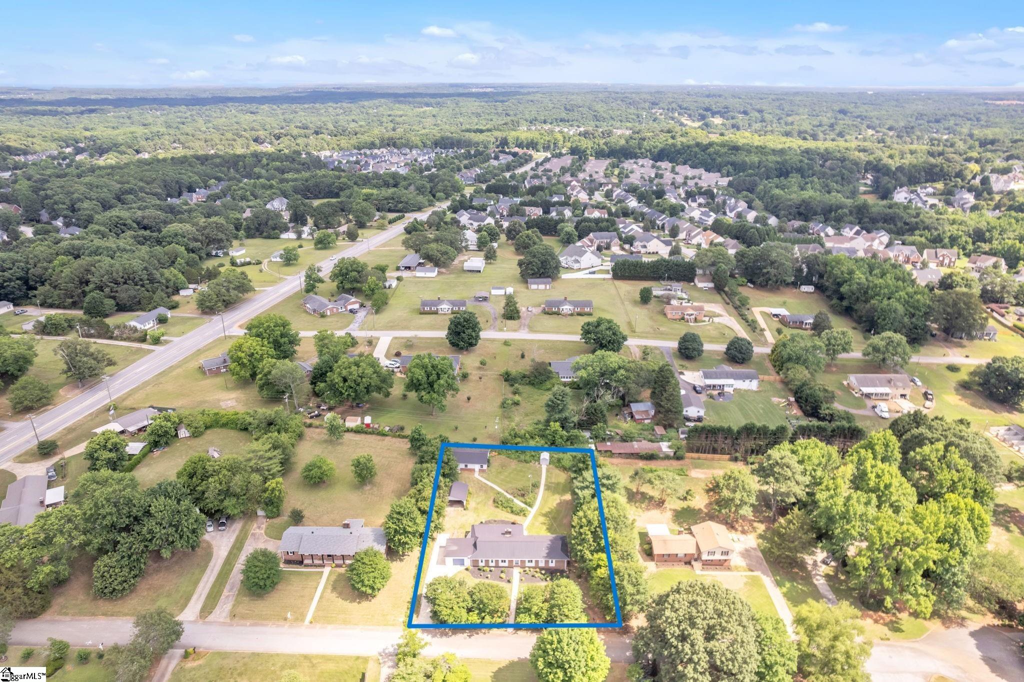 107 Carriage Lane Simpsonville, SC 29681