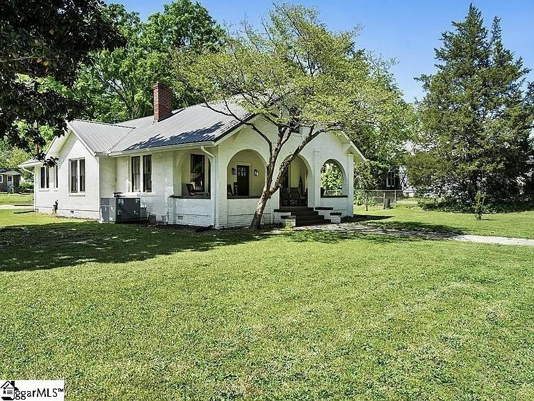 501 N Adair Street Clinton, SC 29325