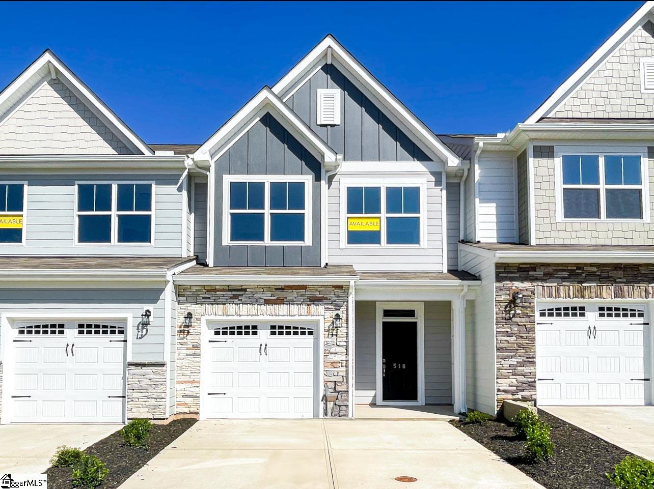 518 Pennystone Lane Simpsonville, SC 29681