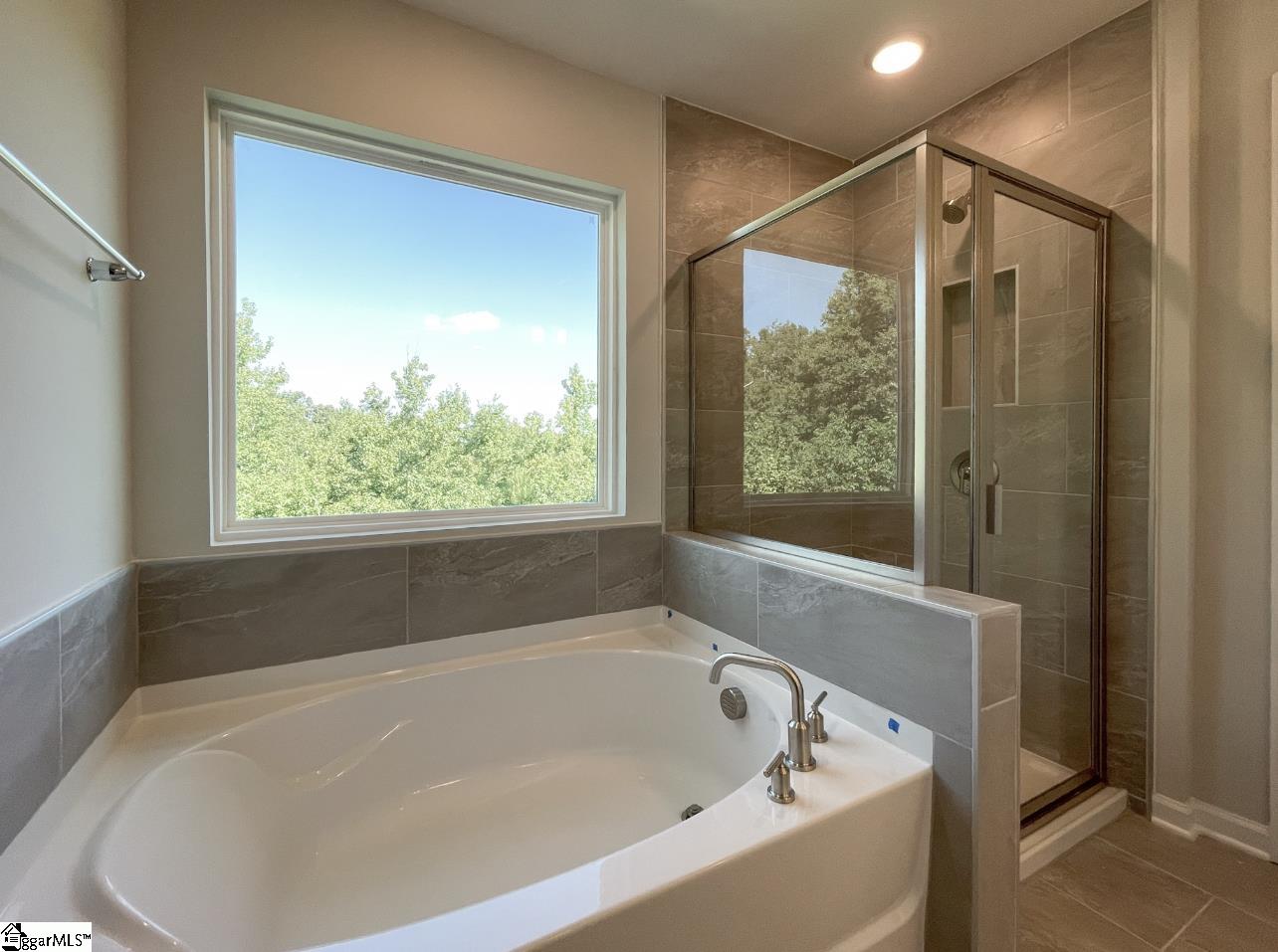 518 Pennystone Lane Simpsonville, SC 29681