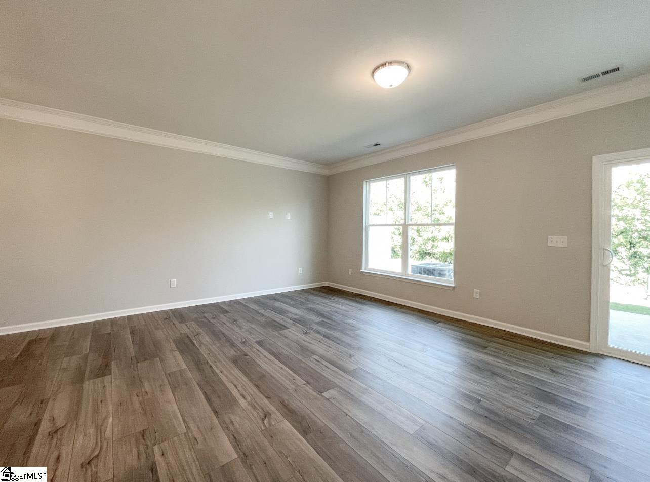 518 Pennystone Lane Simpsonville, SC 29681