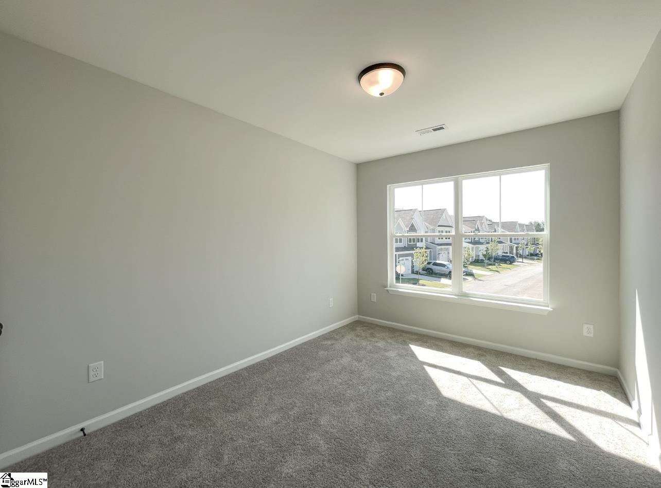 520 Pennystone Lane Simpsonville, SC 29681