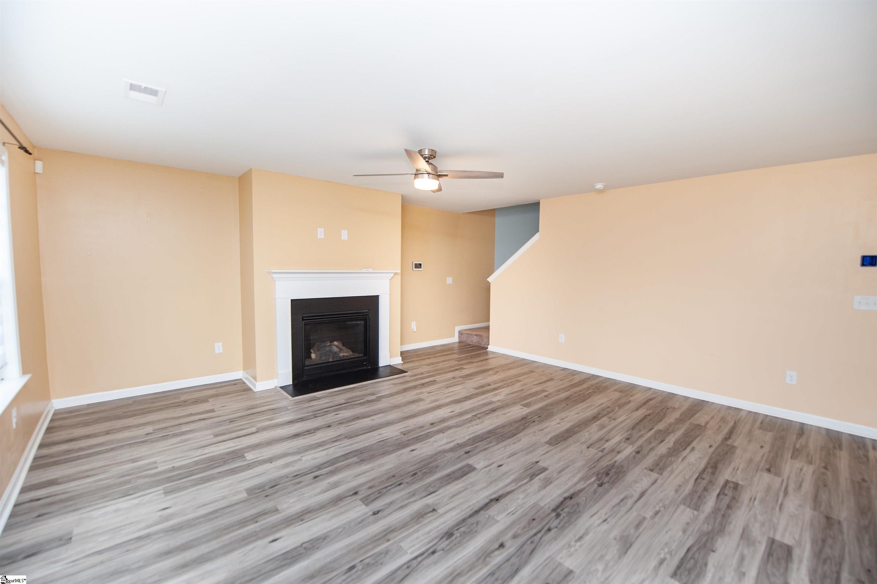 594 Ridgeville Crossing Drive Inman, SC 29349