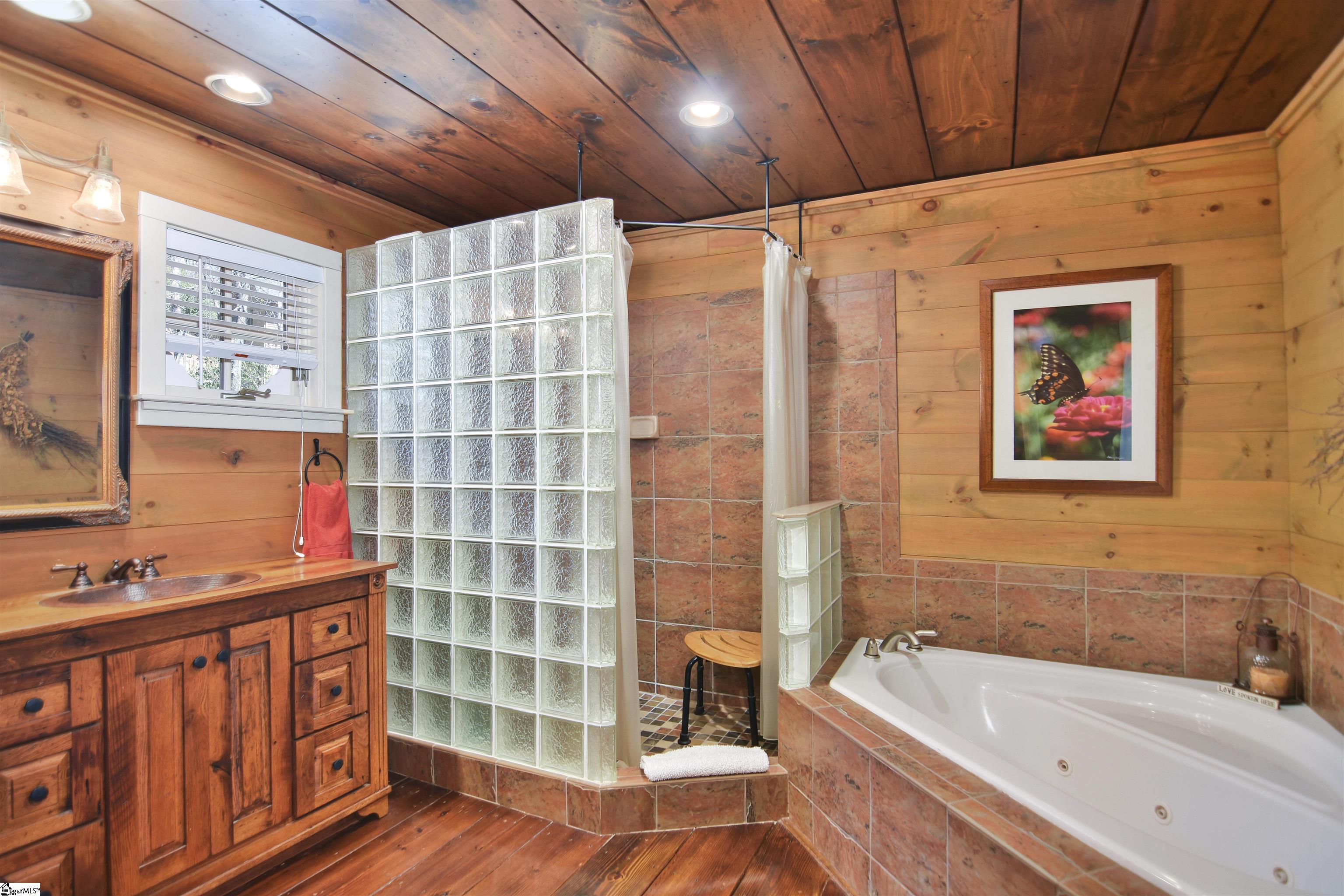 126 Columbine Way Cleveland, SC 29635