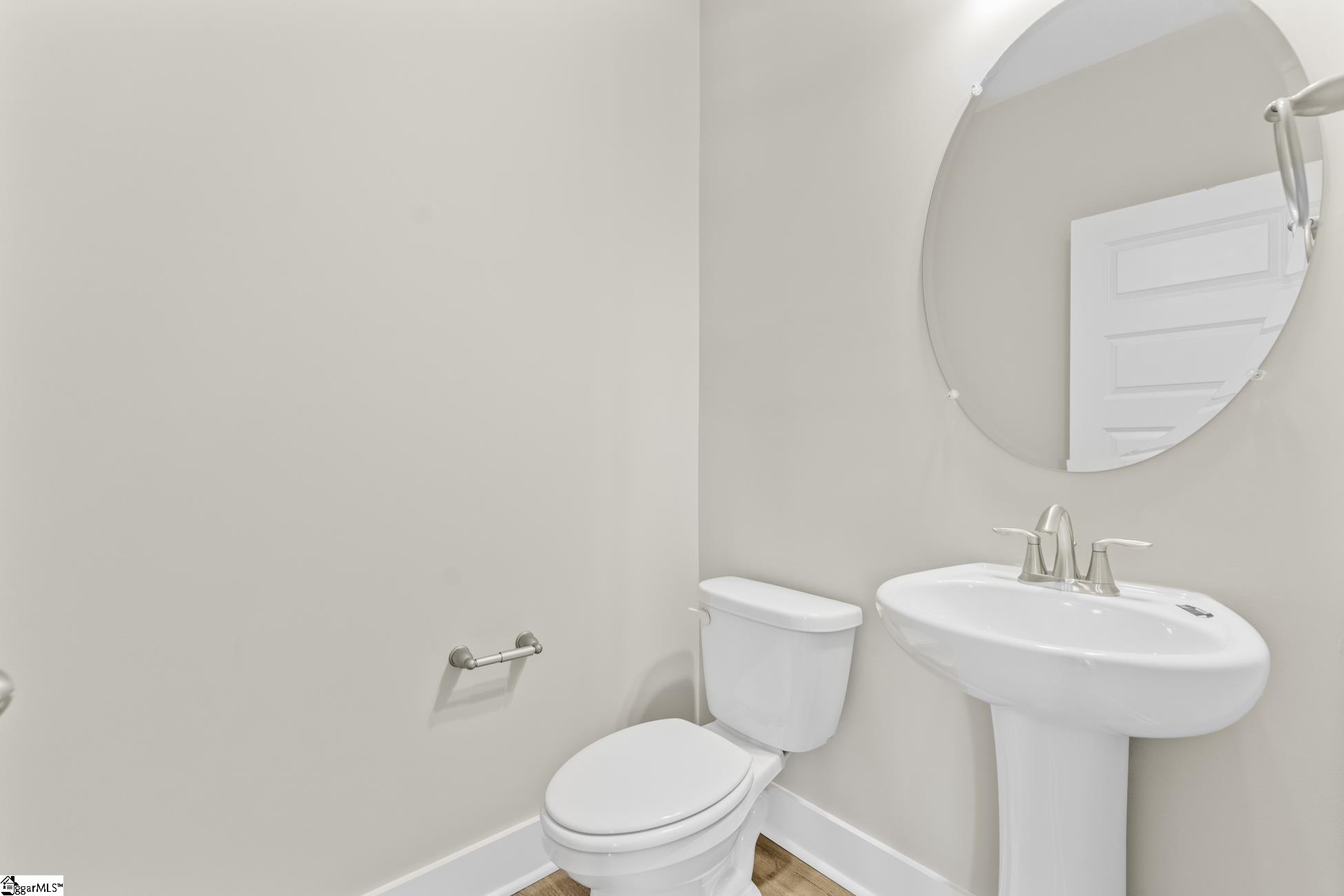 34 Dean Pleasant Drive Greenville, SC 29607