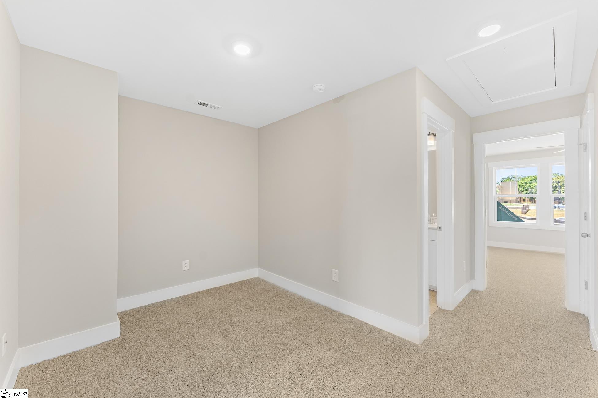 34 Dean Pleasant Drive Greenville, SC 29607