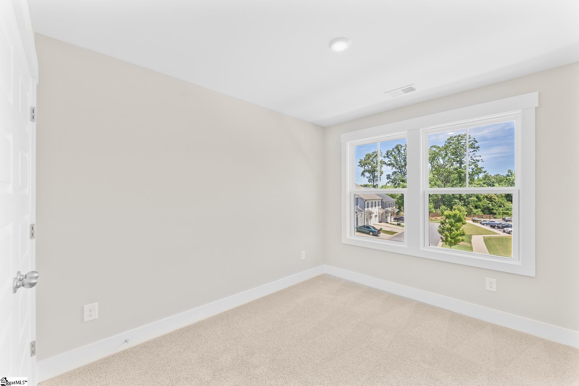 34 Dean Pleasant Drive Greenville, SC 29607