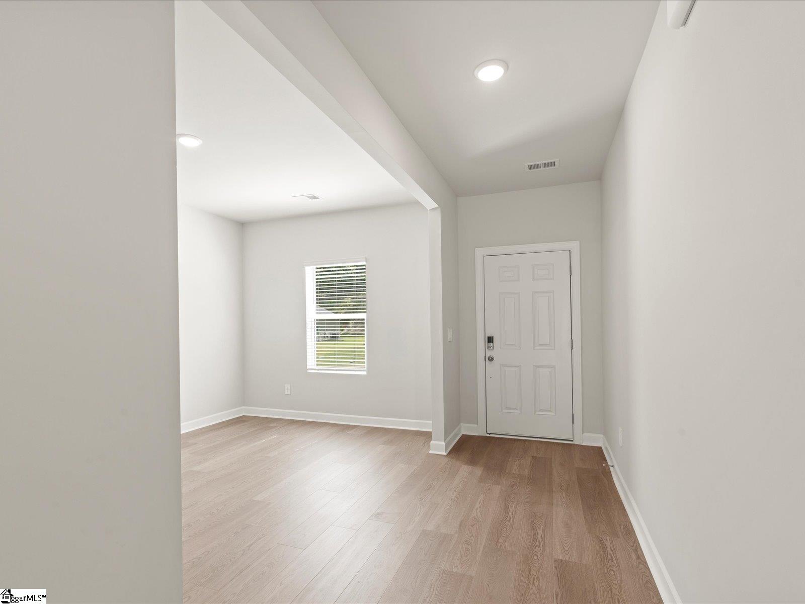 221 Merriweather Way Spartanburg, SC 29302