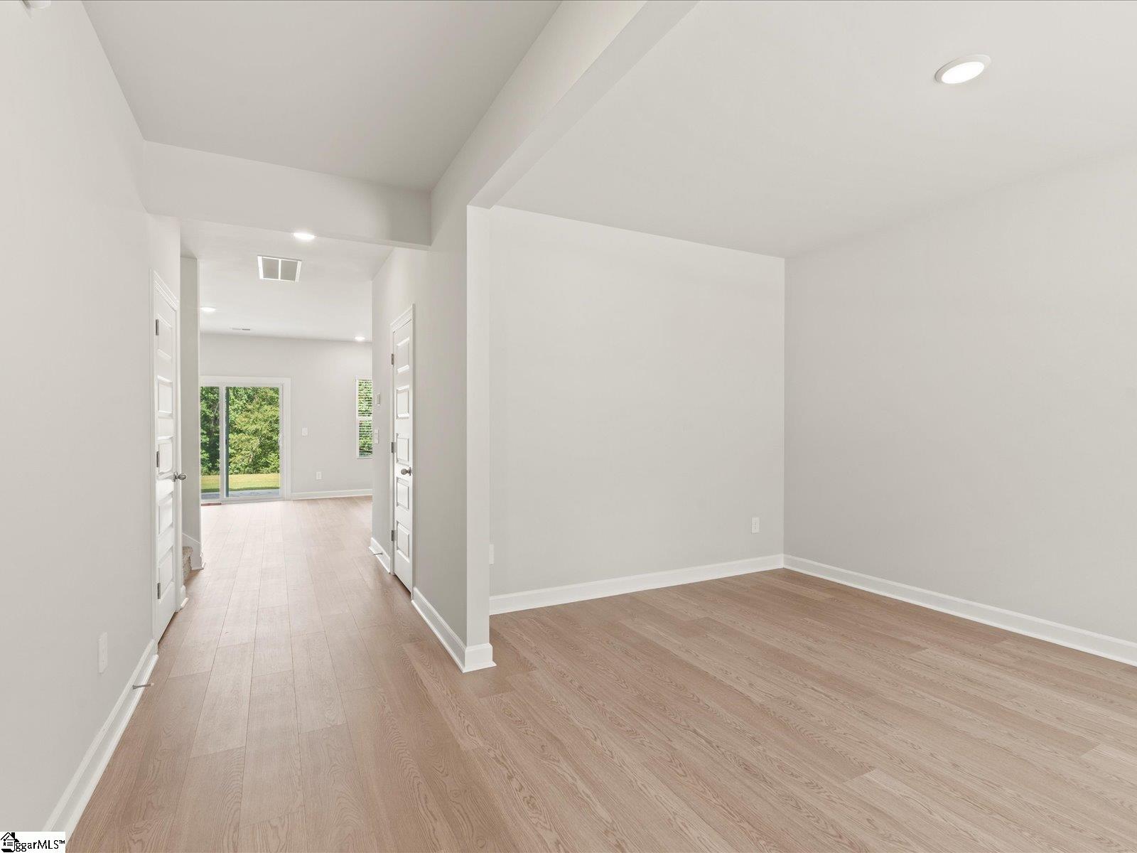 221 Merriweather Way Spartanburg, SC 29302