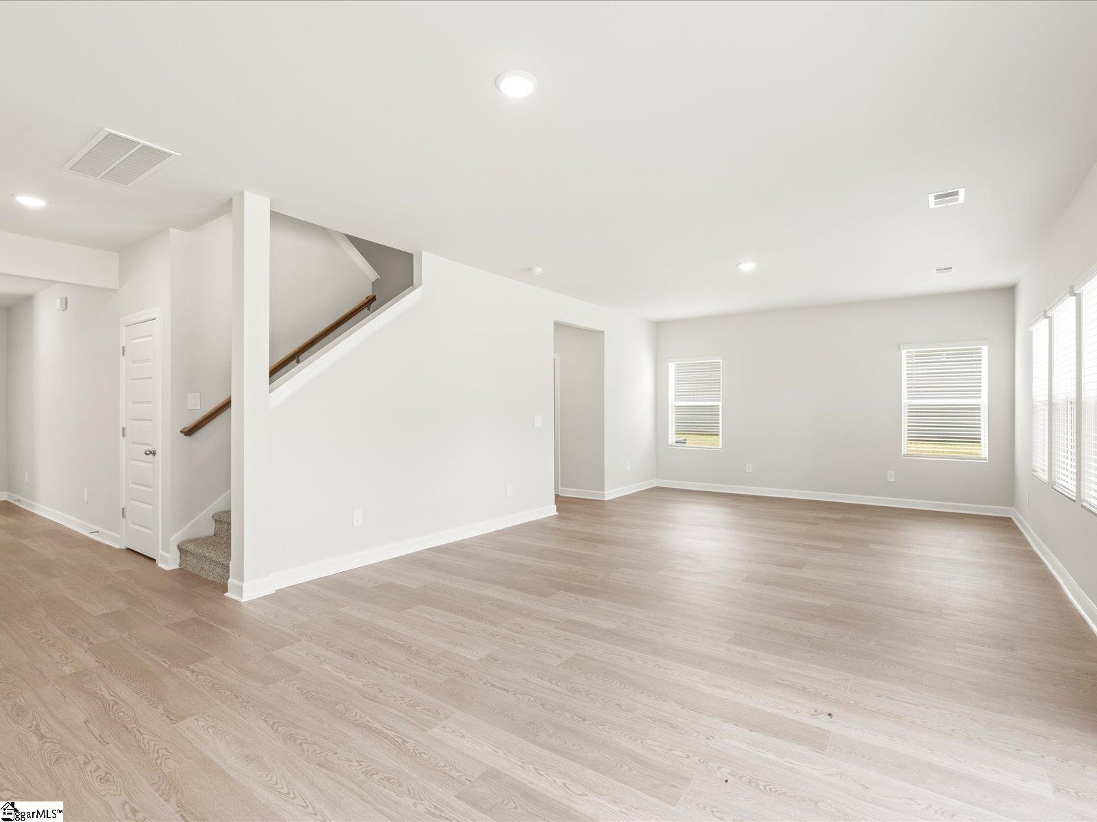 221 Merriweather Way Spartanburg, SC 29302