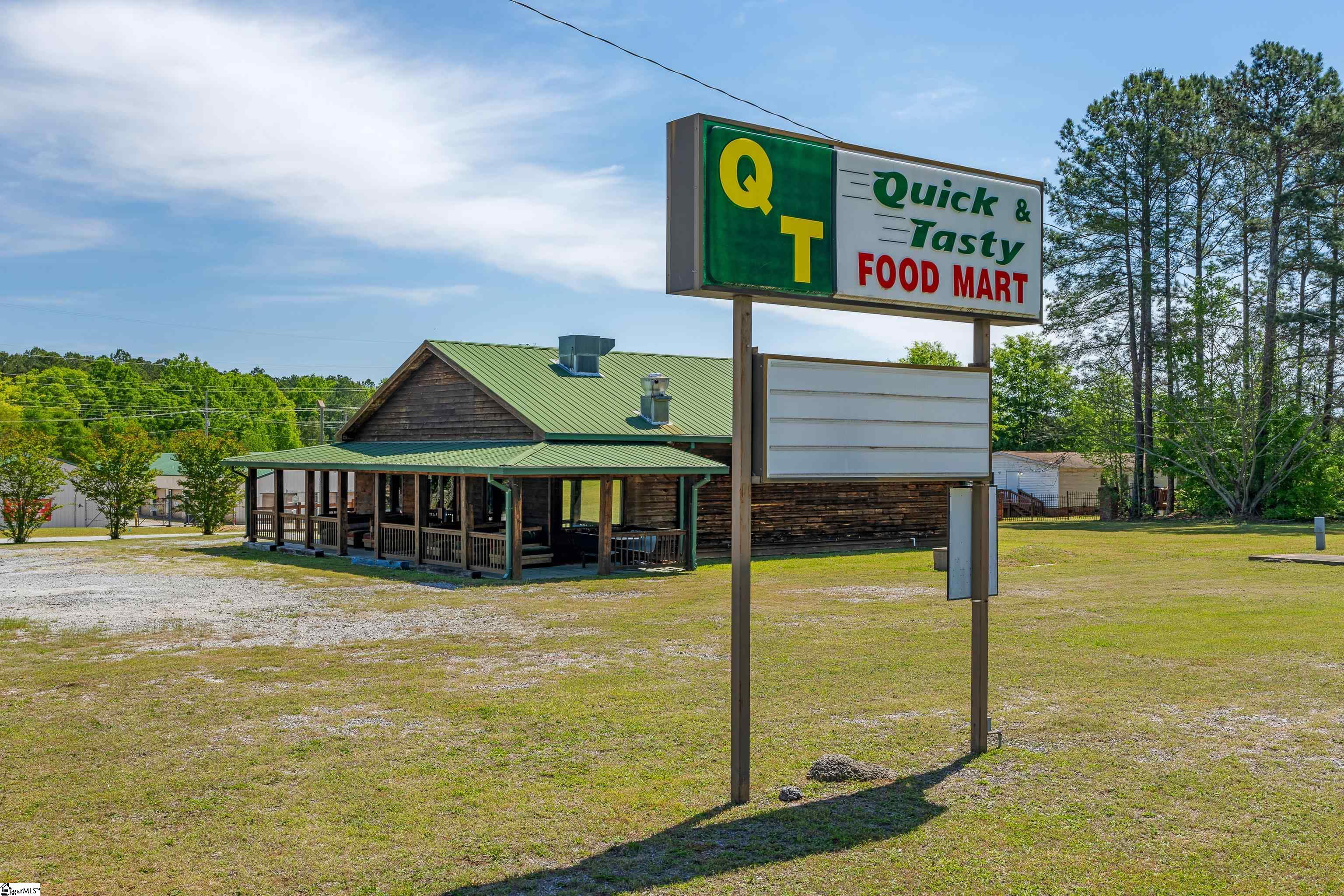 869 Poplar Street Clinton, SC 29325