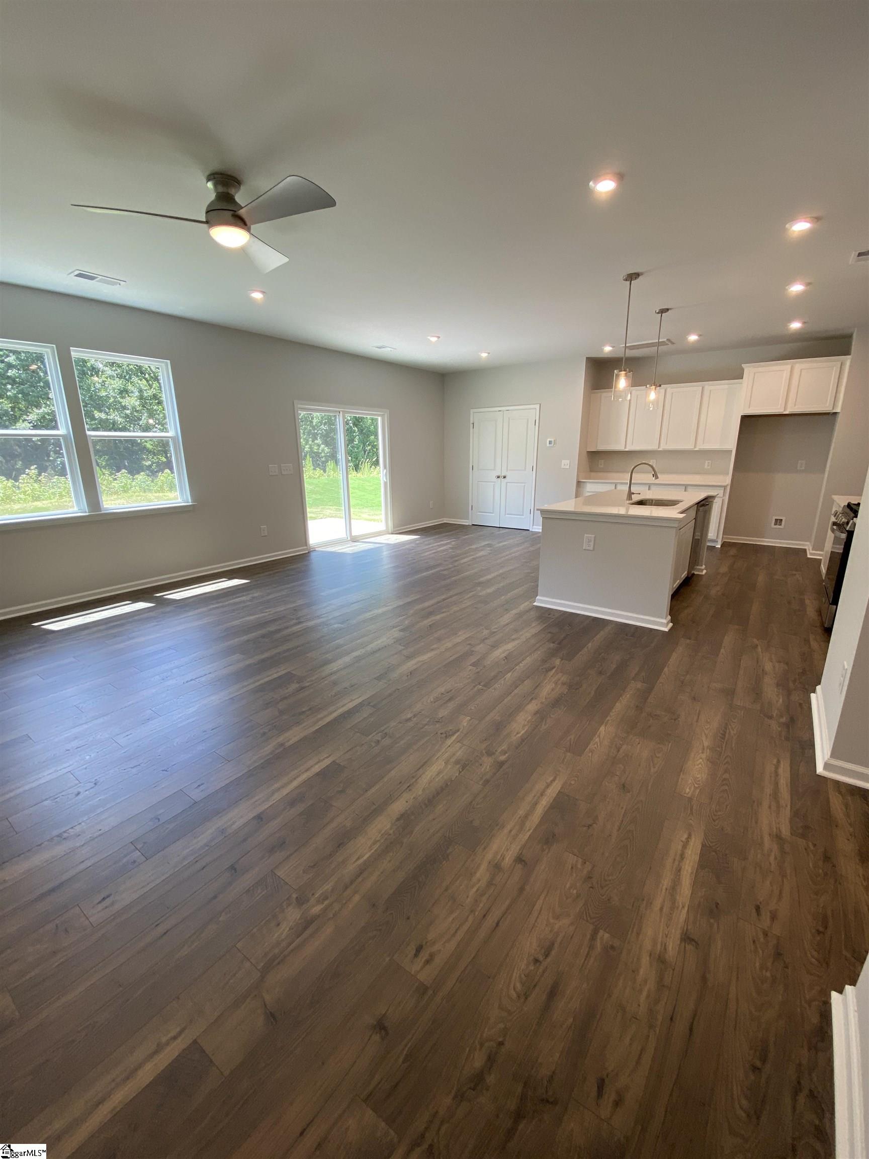 3086 Hillgate Trail Boiling Springs, SC 29316