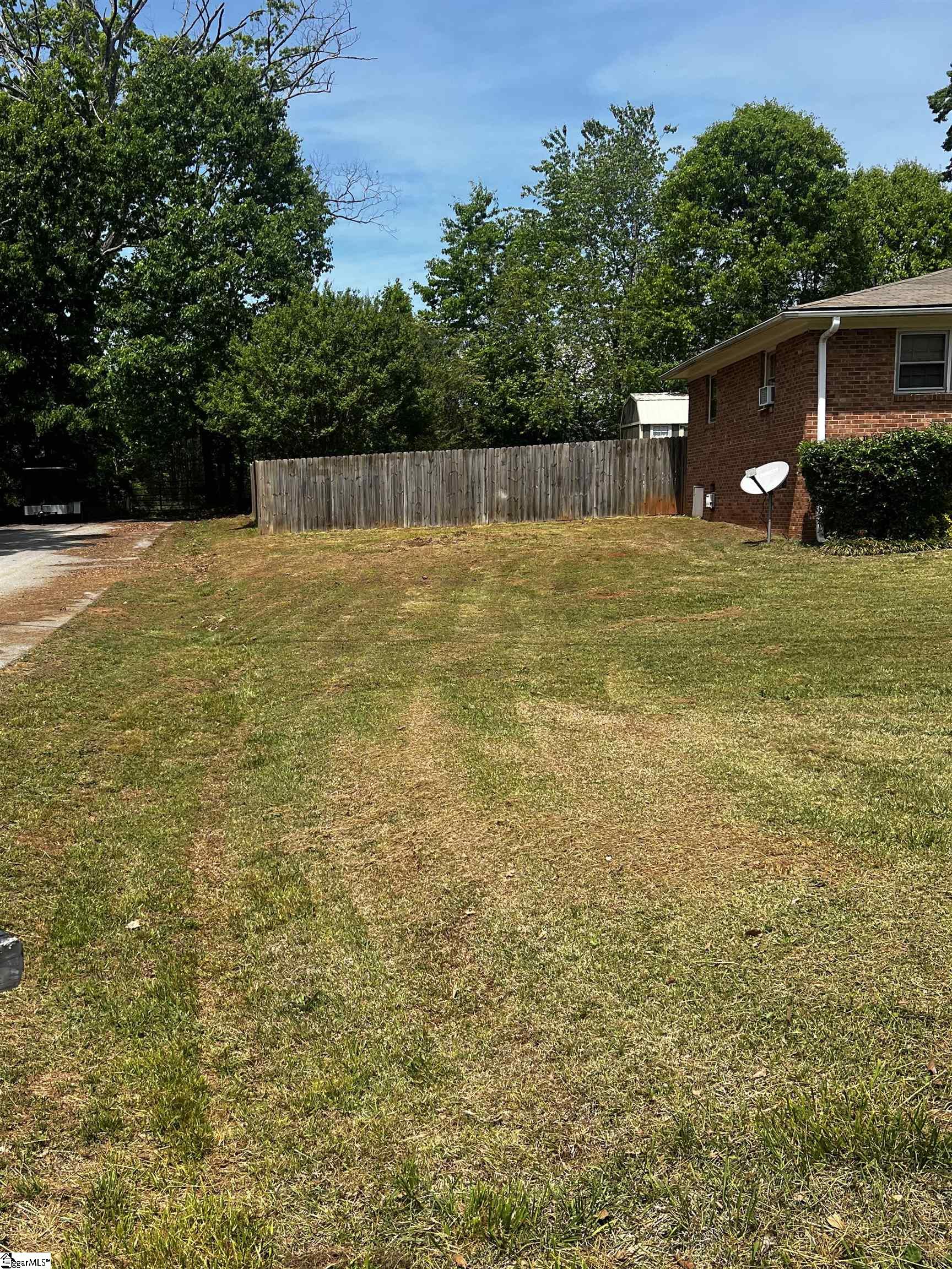 106 Pueblo Drive Greenville, SC 29617