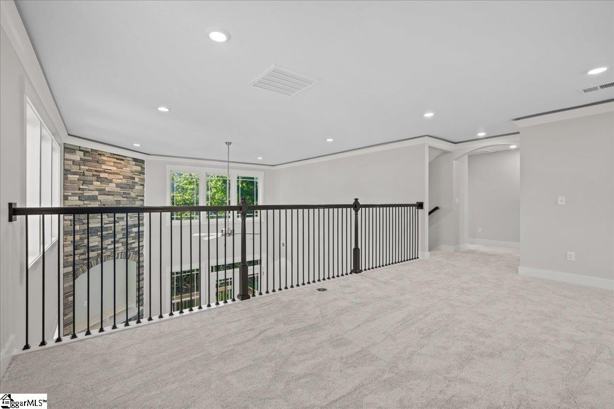 100 Double Crest Drive Taylors, SC 29687