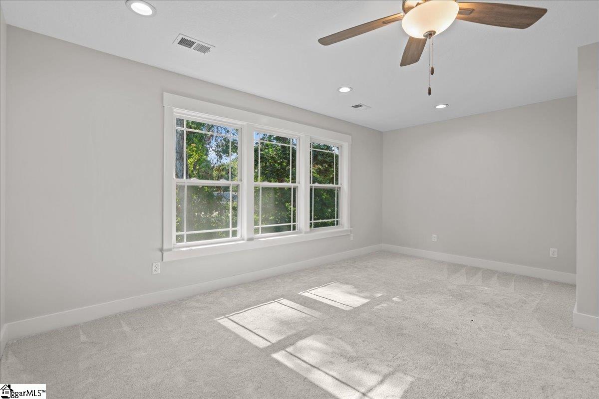 100 Double Crest Drive Taylors, SC 29687