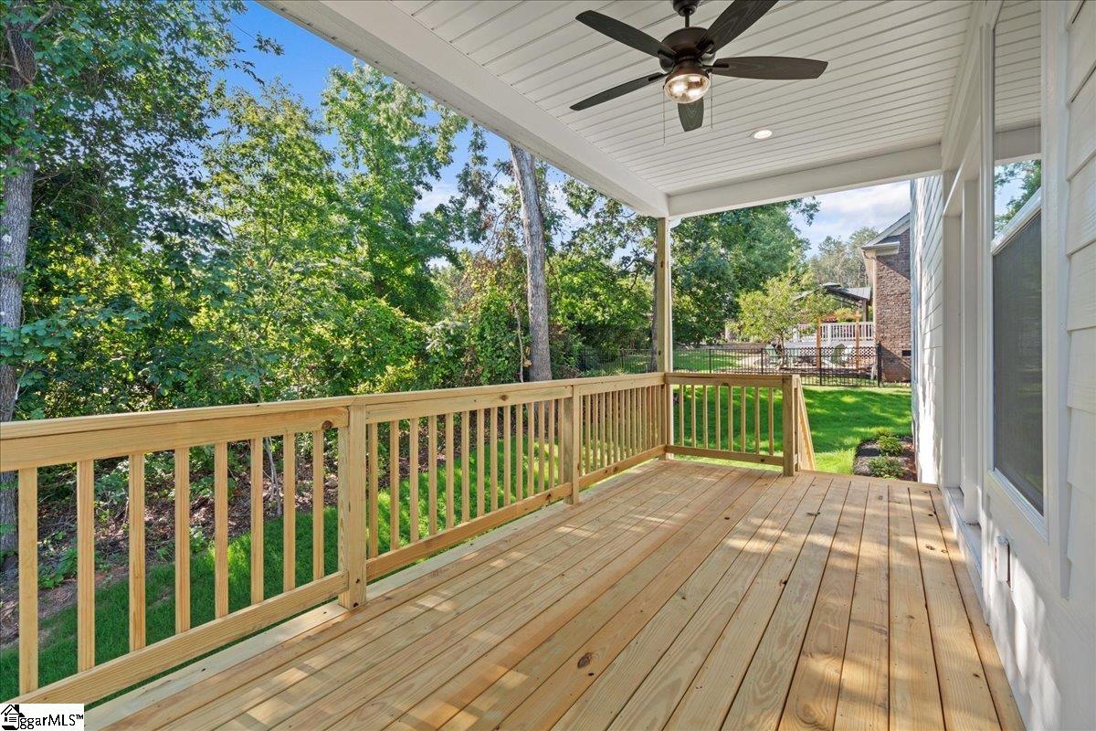 100 Double Crest Drive Taylors, SC 29687