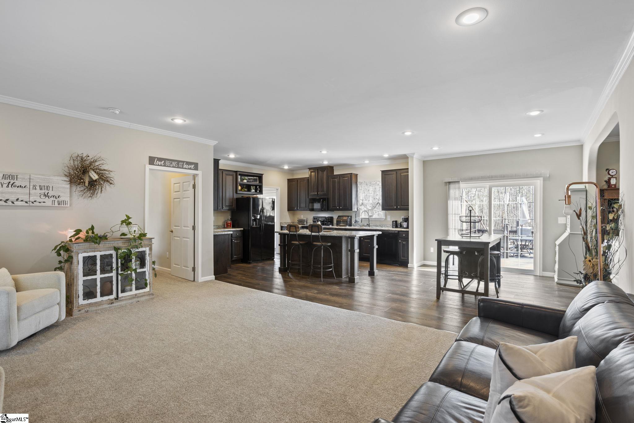 140 Vera Lane Columbus, NC 28722
