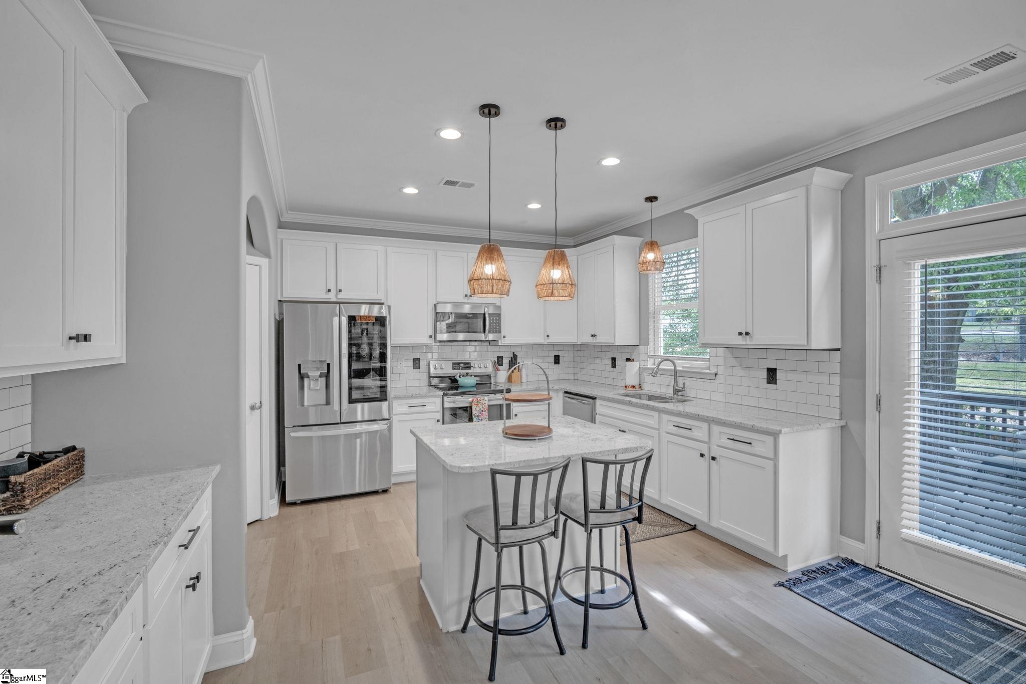 6 Verona Circle Simpsonville, SC 29681-6615