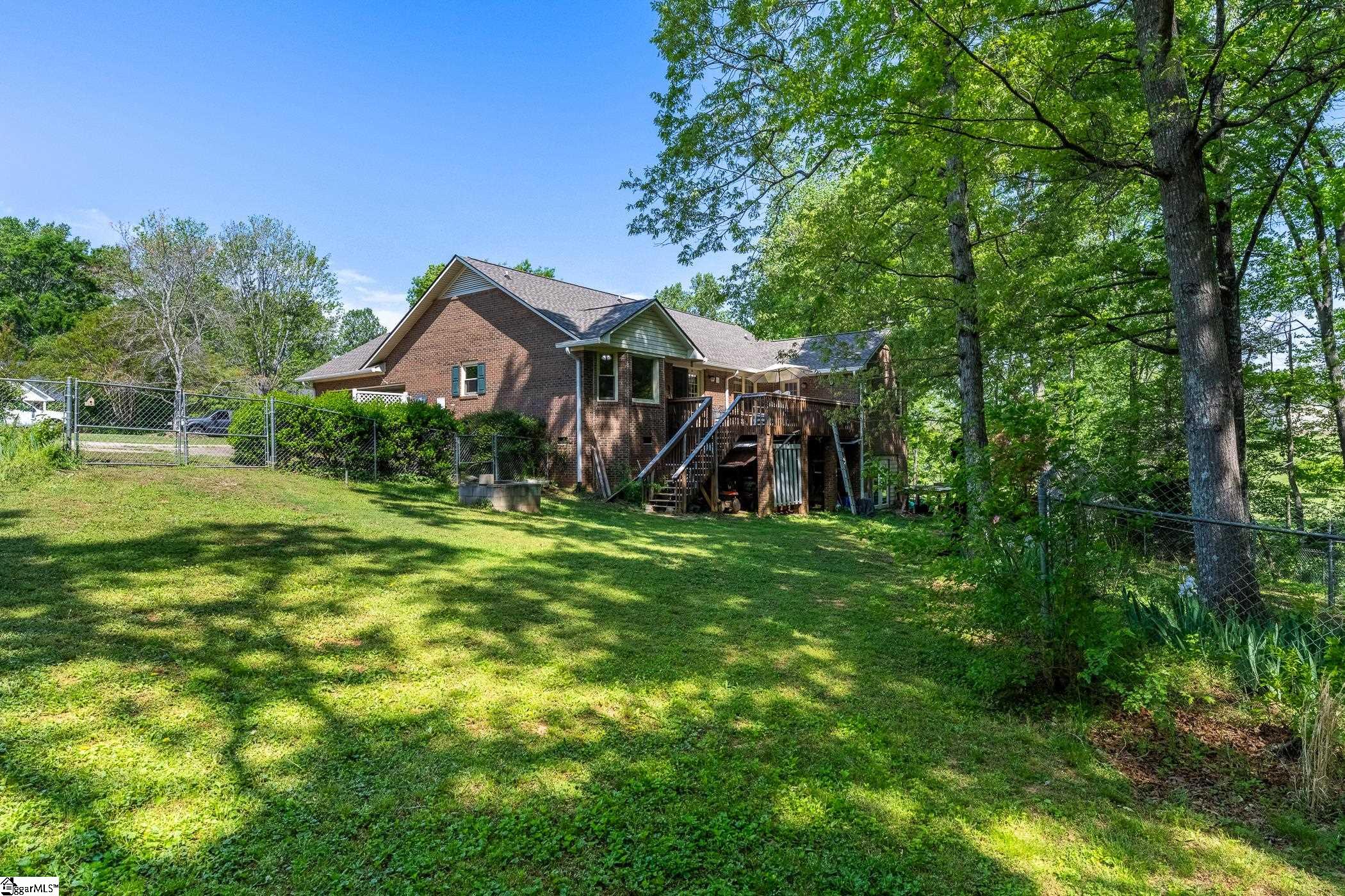 366 Shallowford Drive Boiling Springs, SC 29316