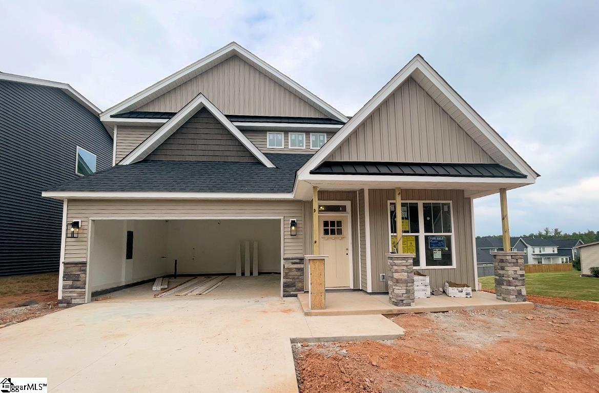 119 River Trace Loop Simpsonville, SC 29680