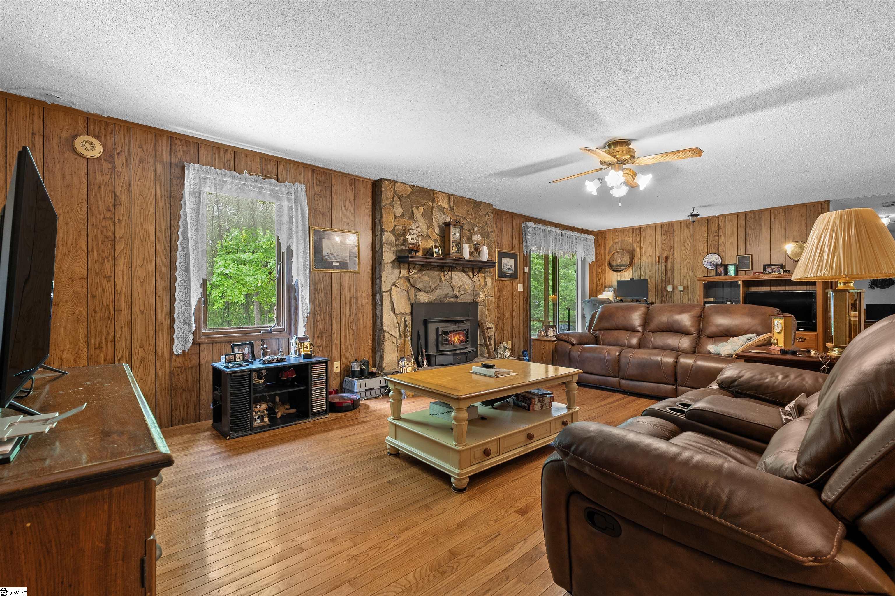 222 Mason Drive Inman, SC 29349