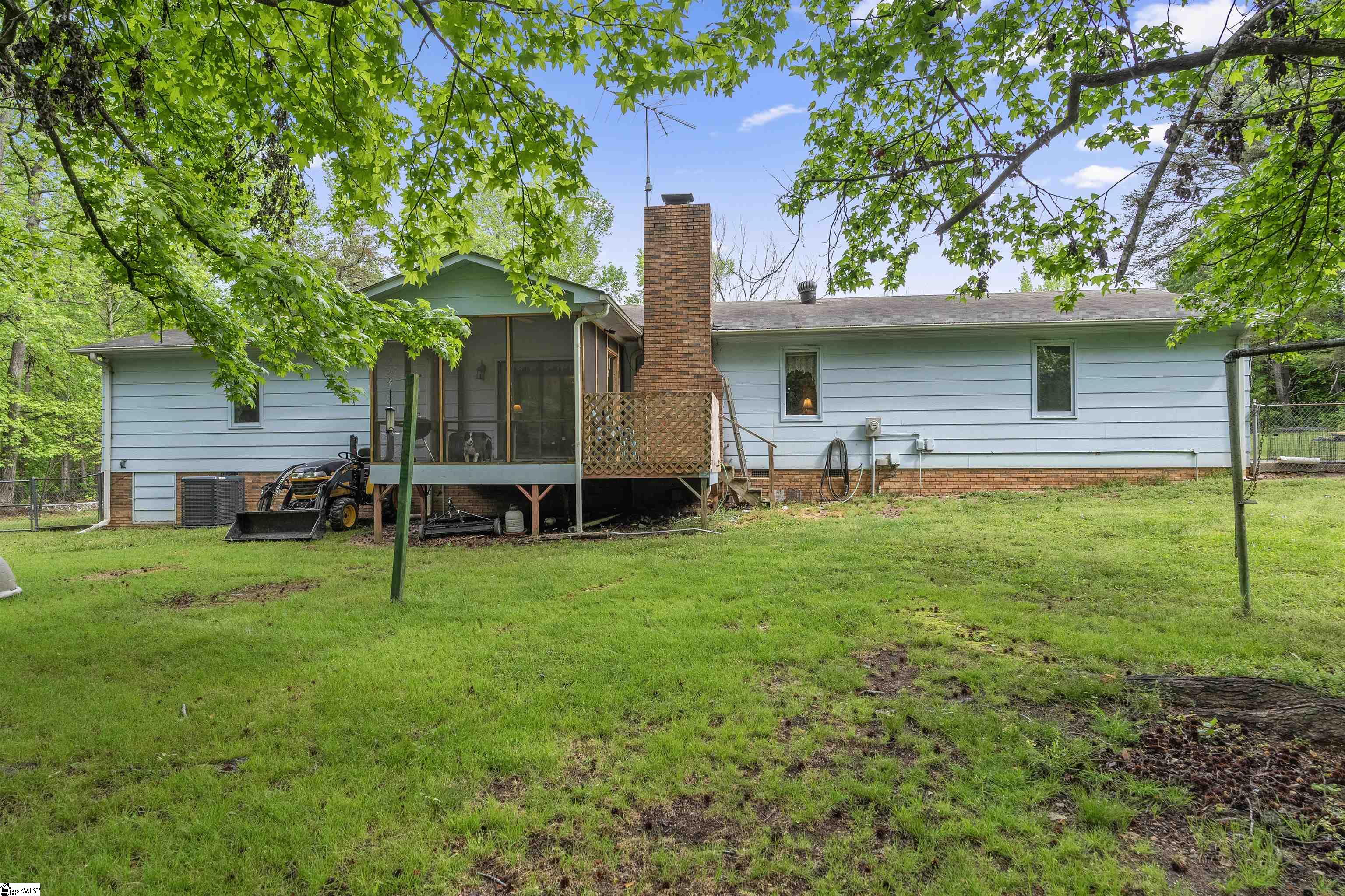 222 Mason Drive Inman, SC 29349