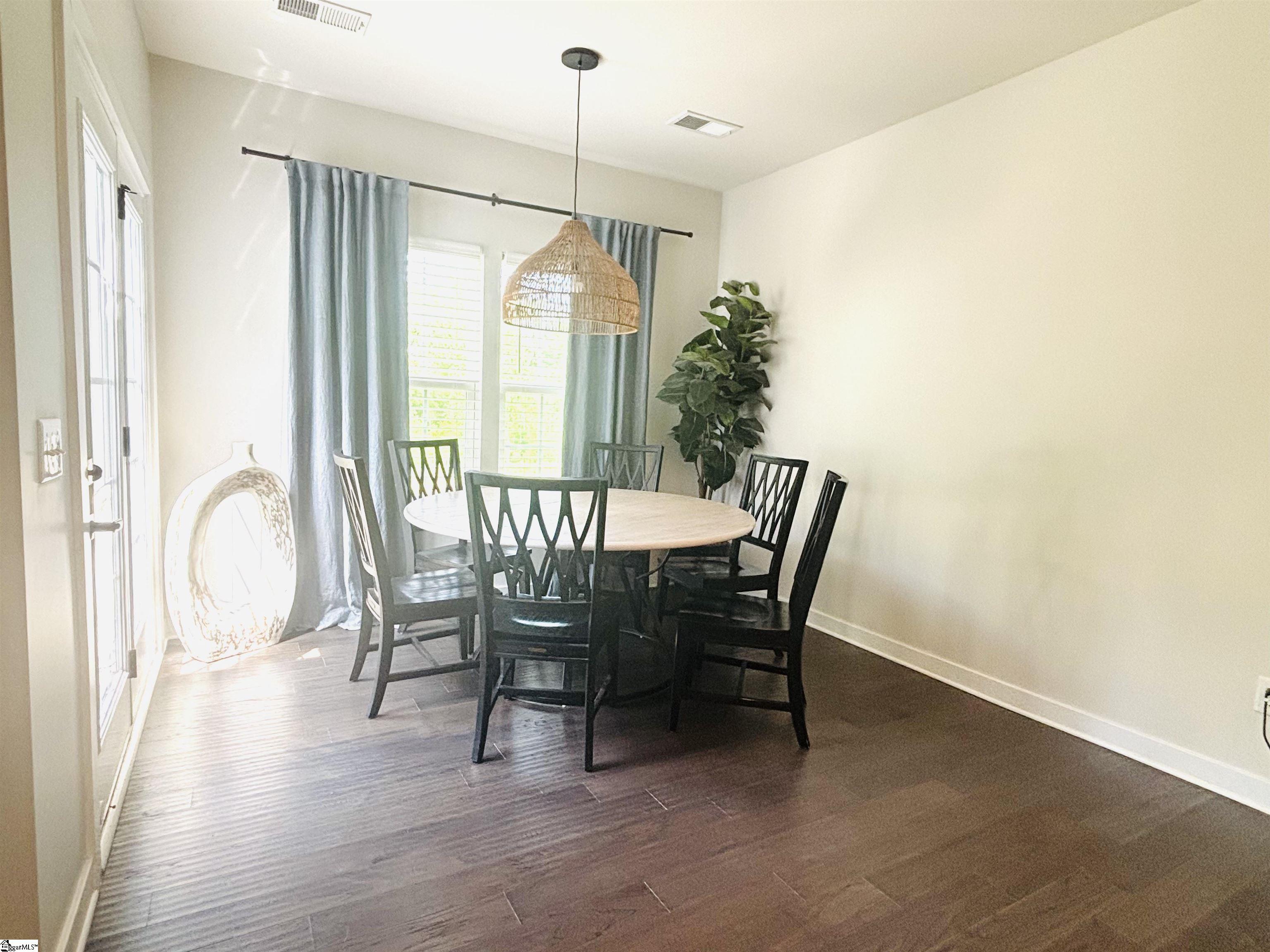 135 Fawn Hill Drive Simpsonville, SC 29681