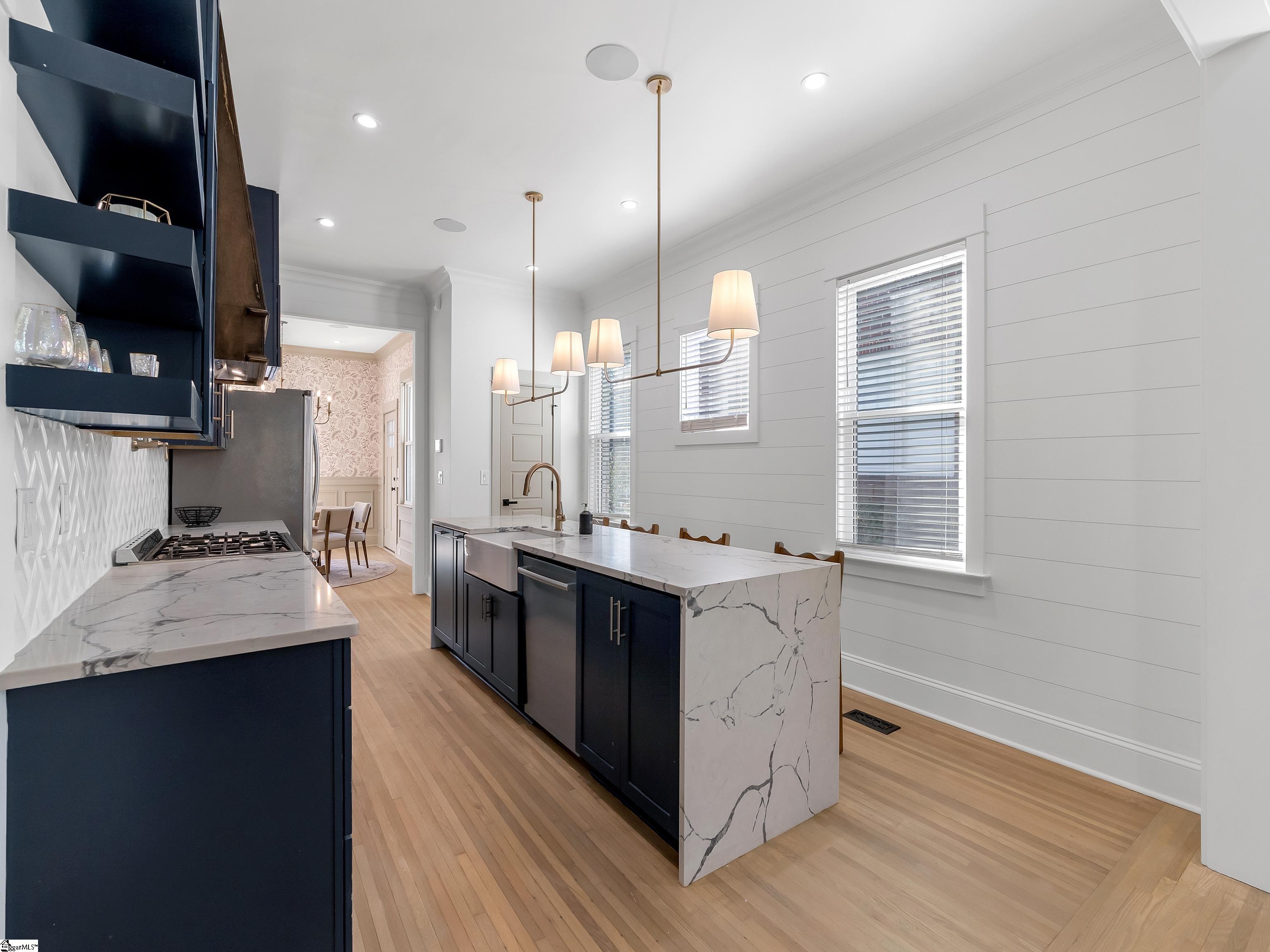 126 James Street Greenville, SC 29609