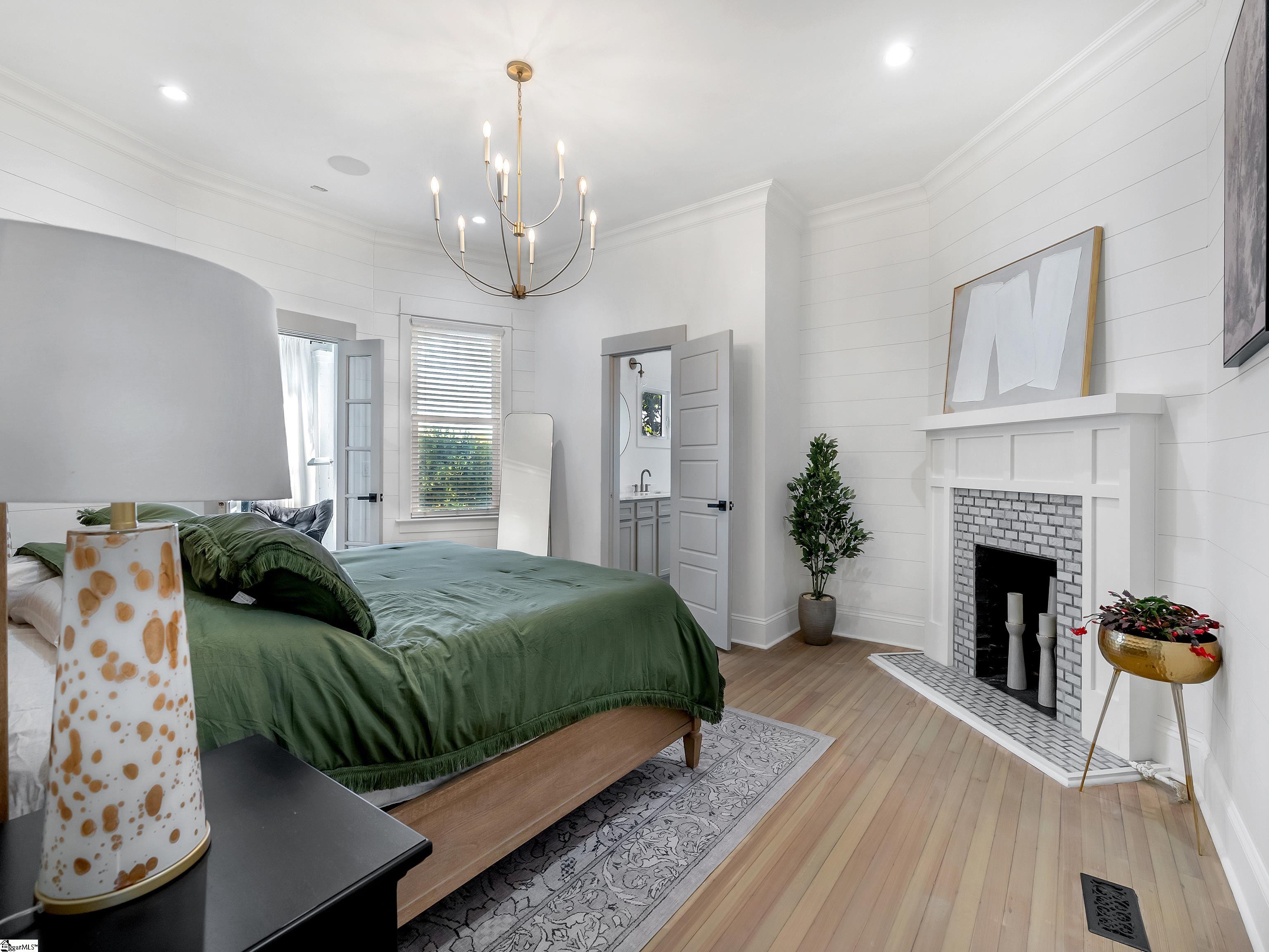 126 James Street Greenville, SC 29609