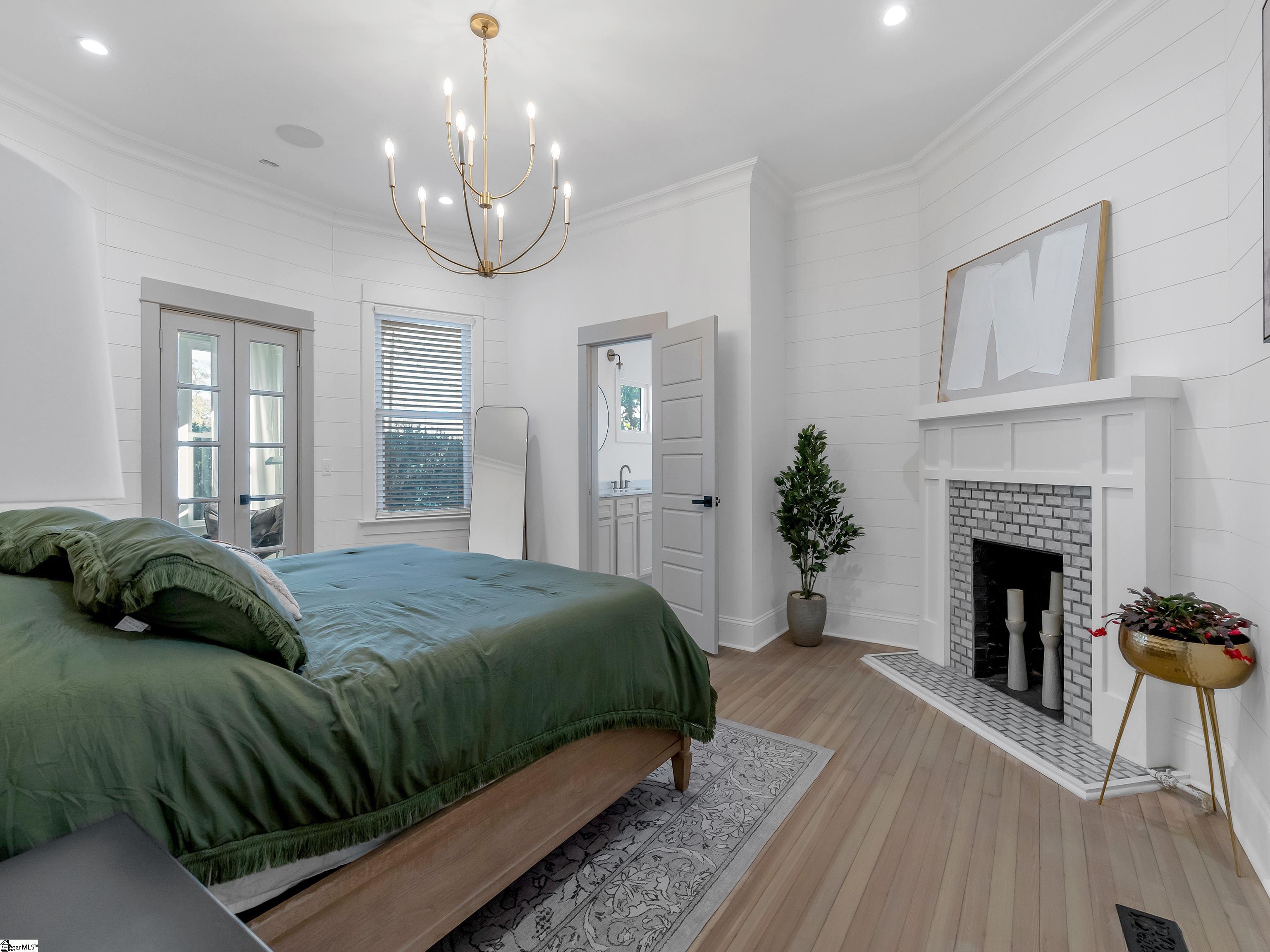 126 James Street Greenville, SC 29609