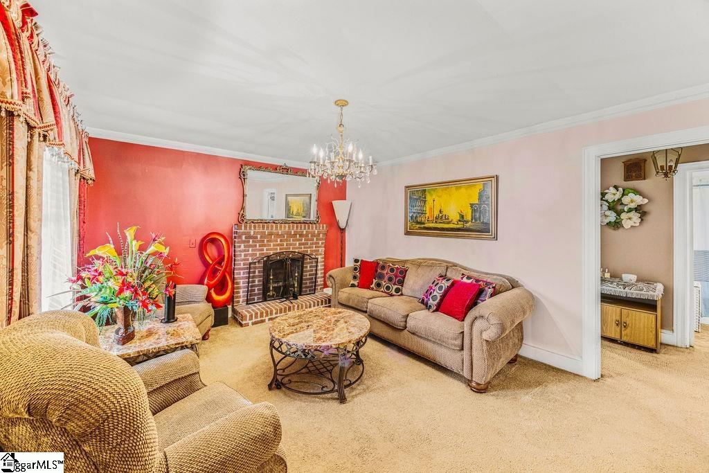 617 Whitehorse Road Greenville, SC 29605