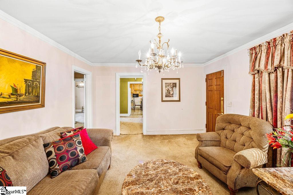 617 Whitehorse Road Greenville, SC 29605
