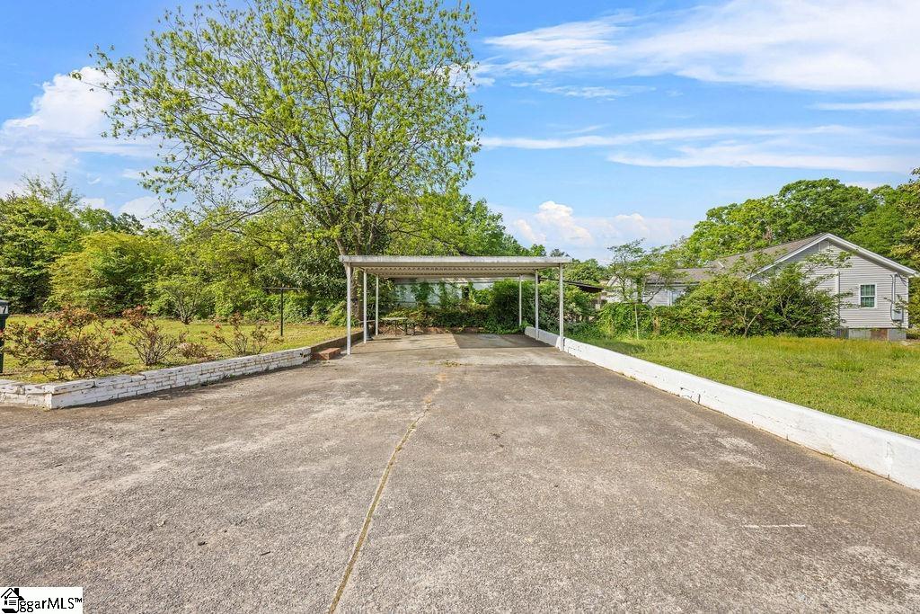 617 Whitehorse Road Greenville, SC 29605