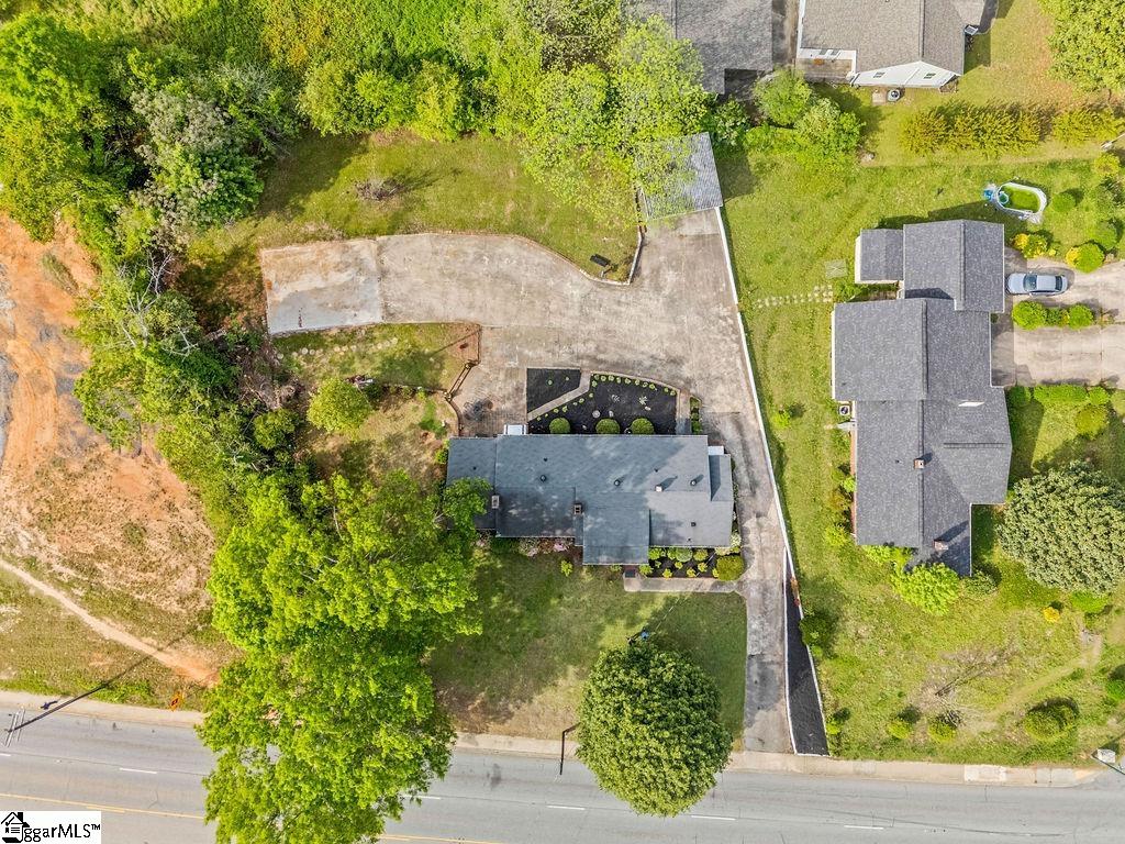 617 Whitehorse Road Greenville, SC 29605
