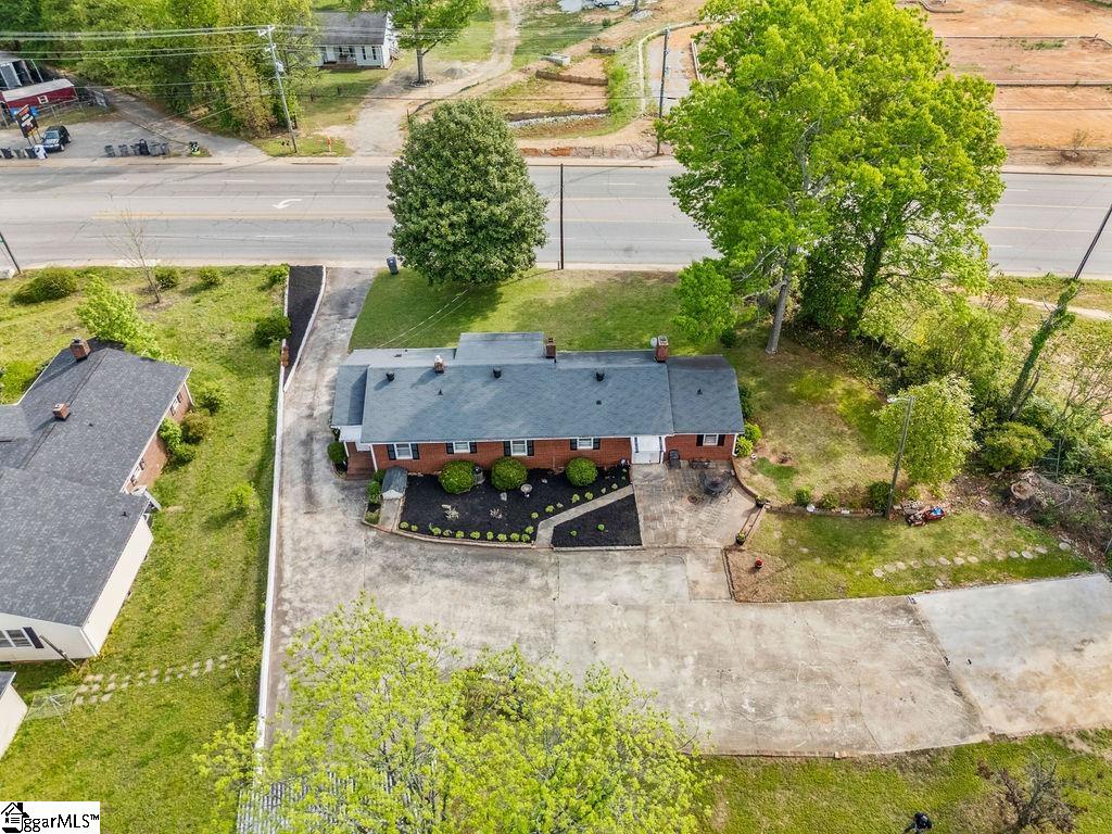 617 Whitehorse Road Greenville, SC 29605