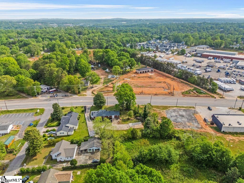 617 Whitehorse Road Greenville, SC 29605