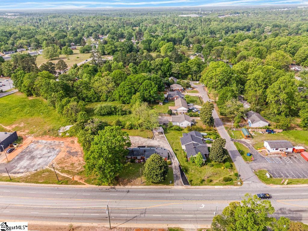 617 Whitehorse Road Greenville, SC 29605