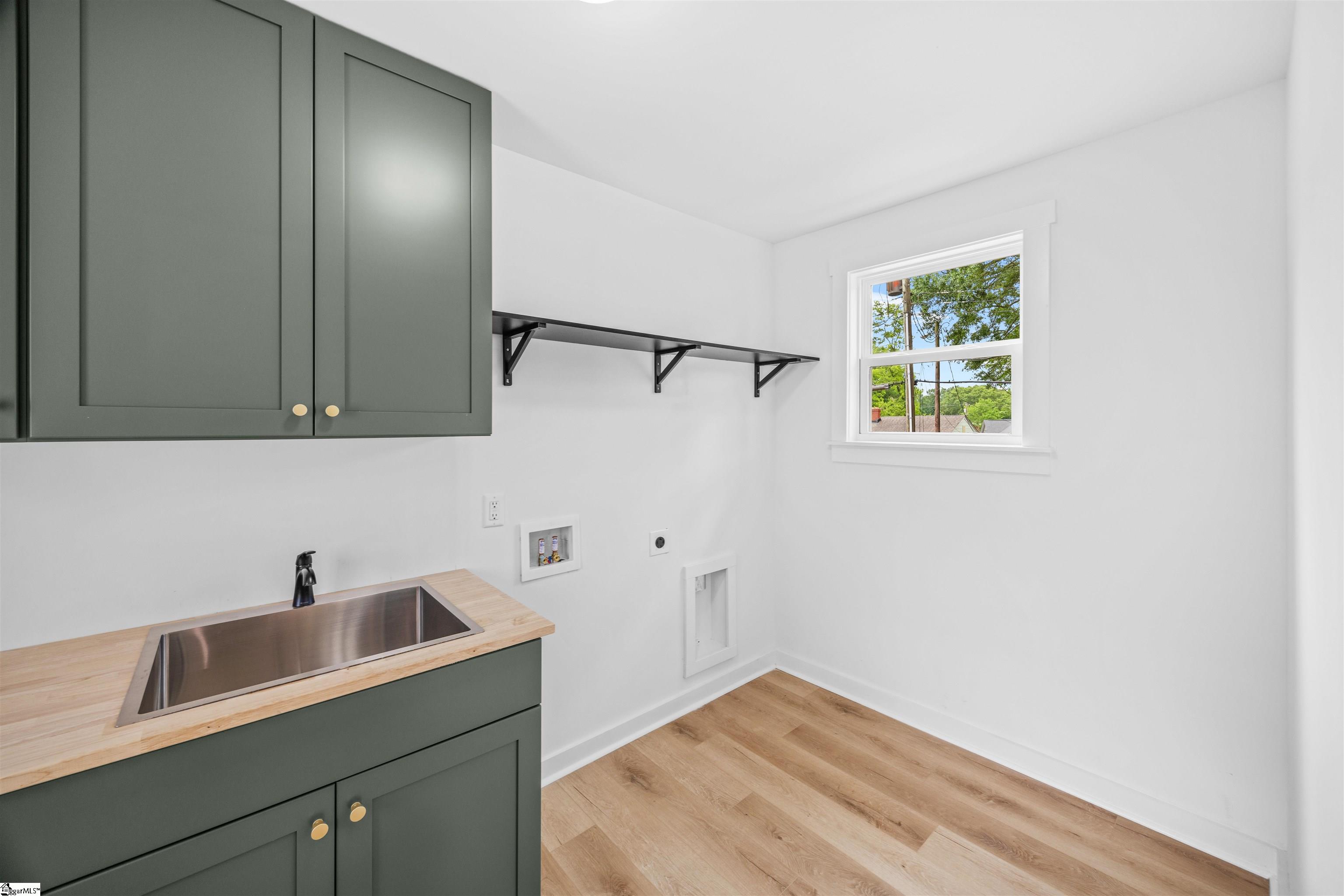 222 Potomac Avenue Greenville, SC 29605