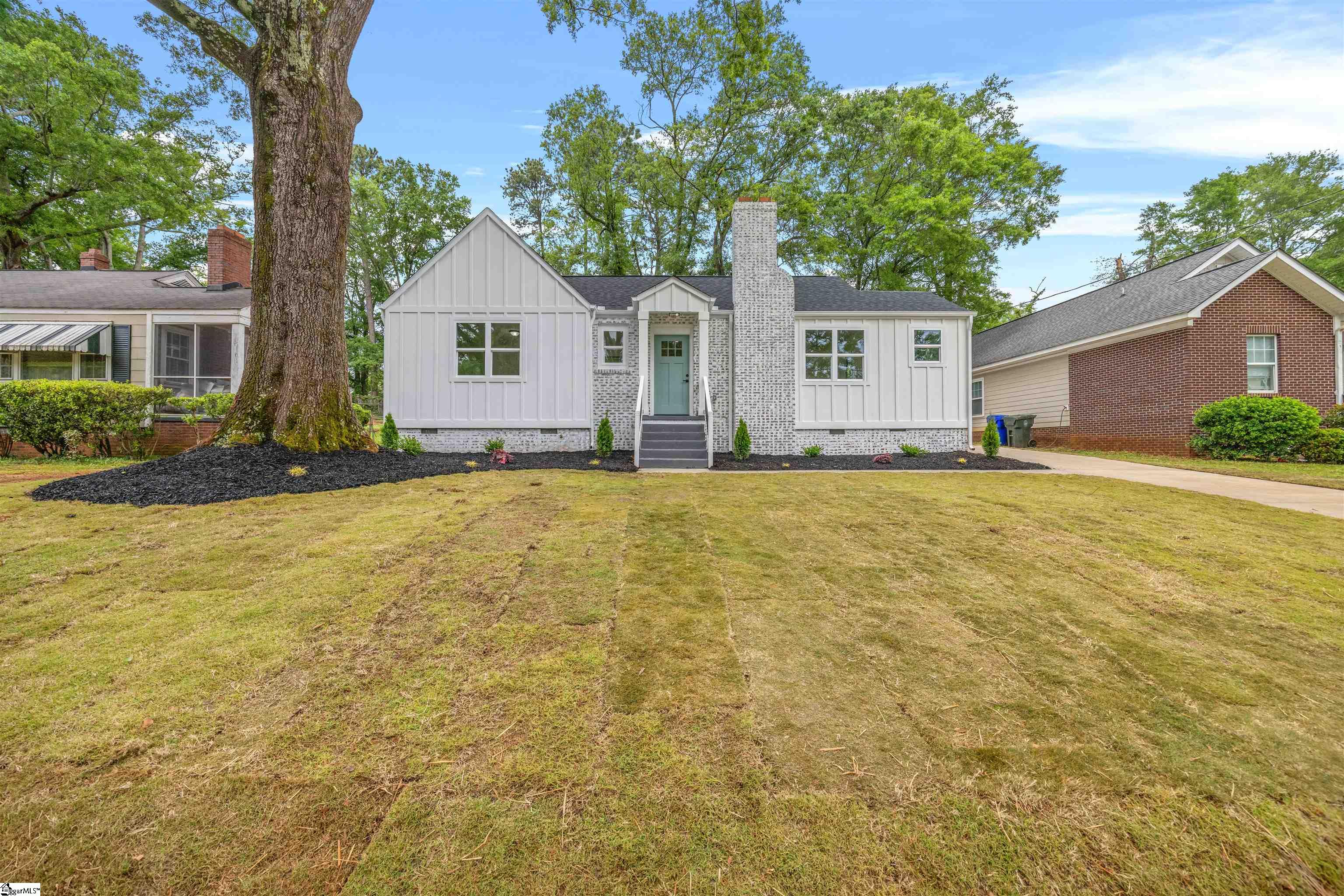 222 Potomac Avenue Greenville, SC 29605