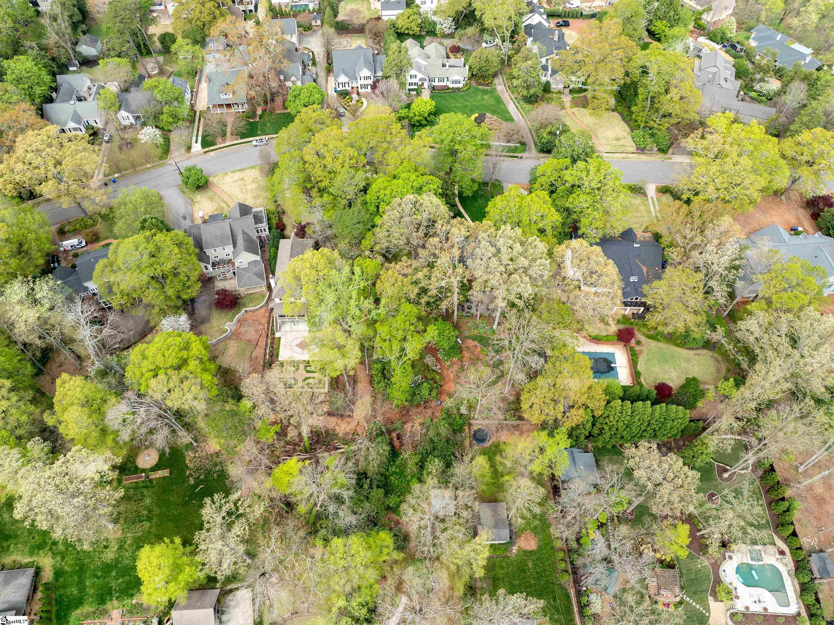 78 Woodvale Avenue Greenville, SC 29605