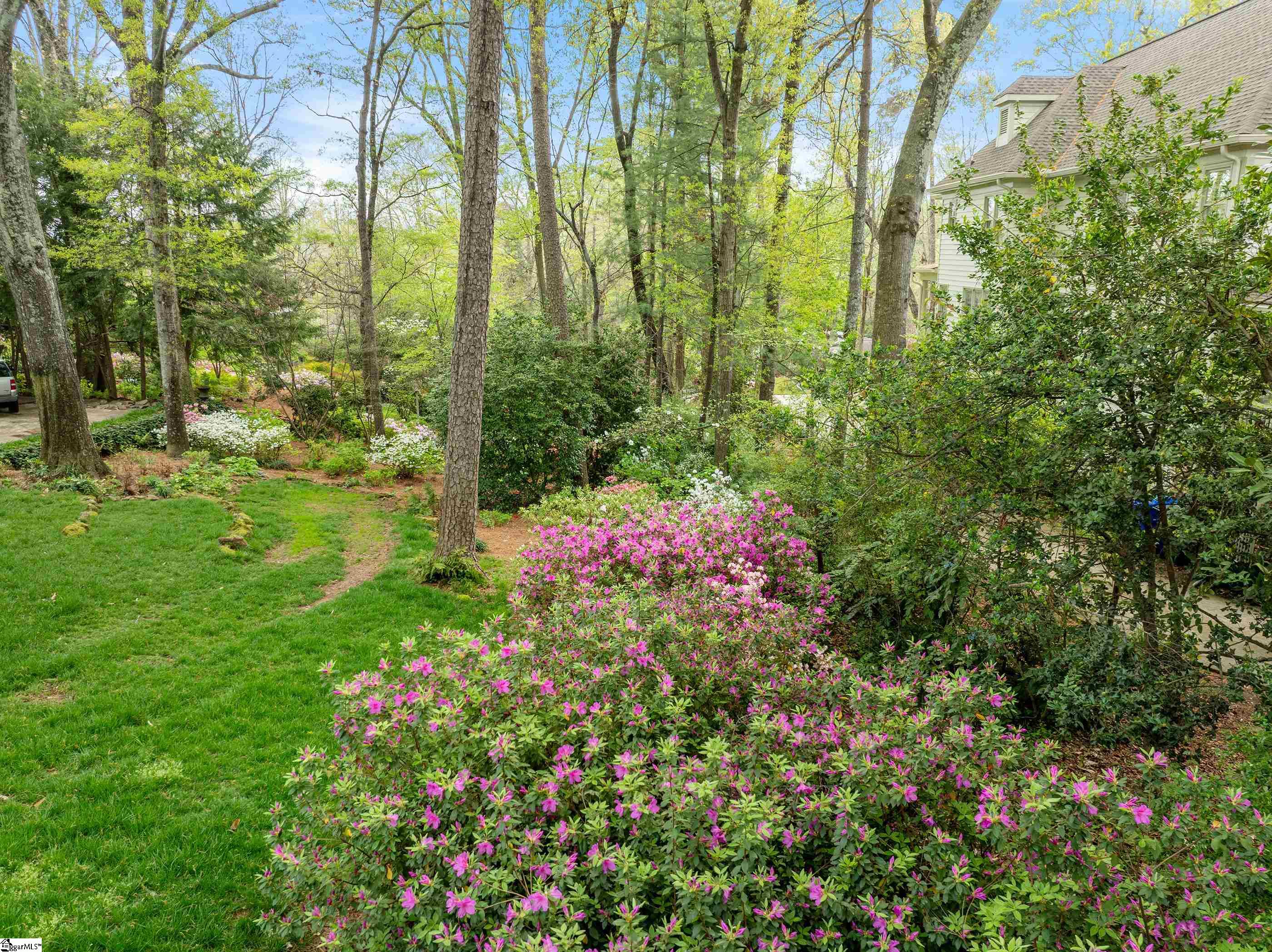 78 Woodvale Avenue Greenville, SC 29605
