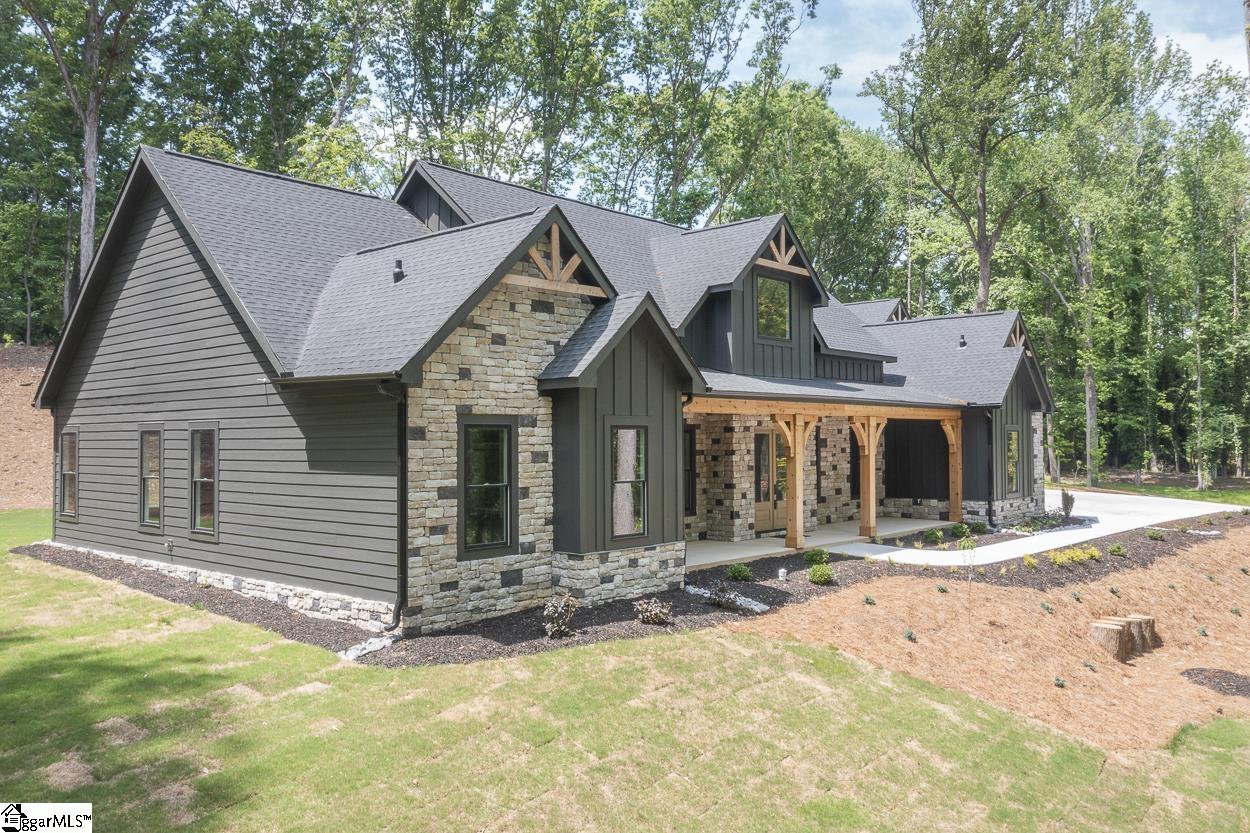 192 Graylyn Drive Anderson, SC 29621