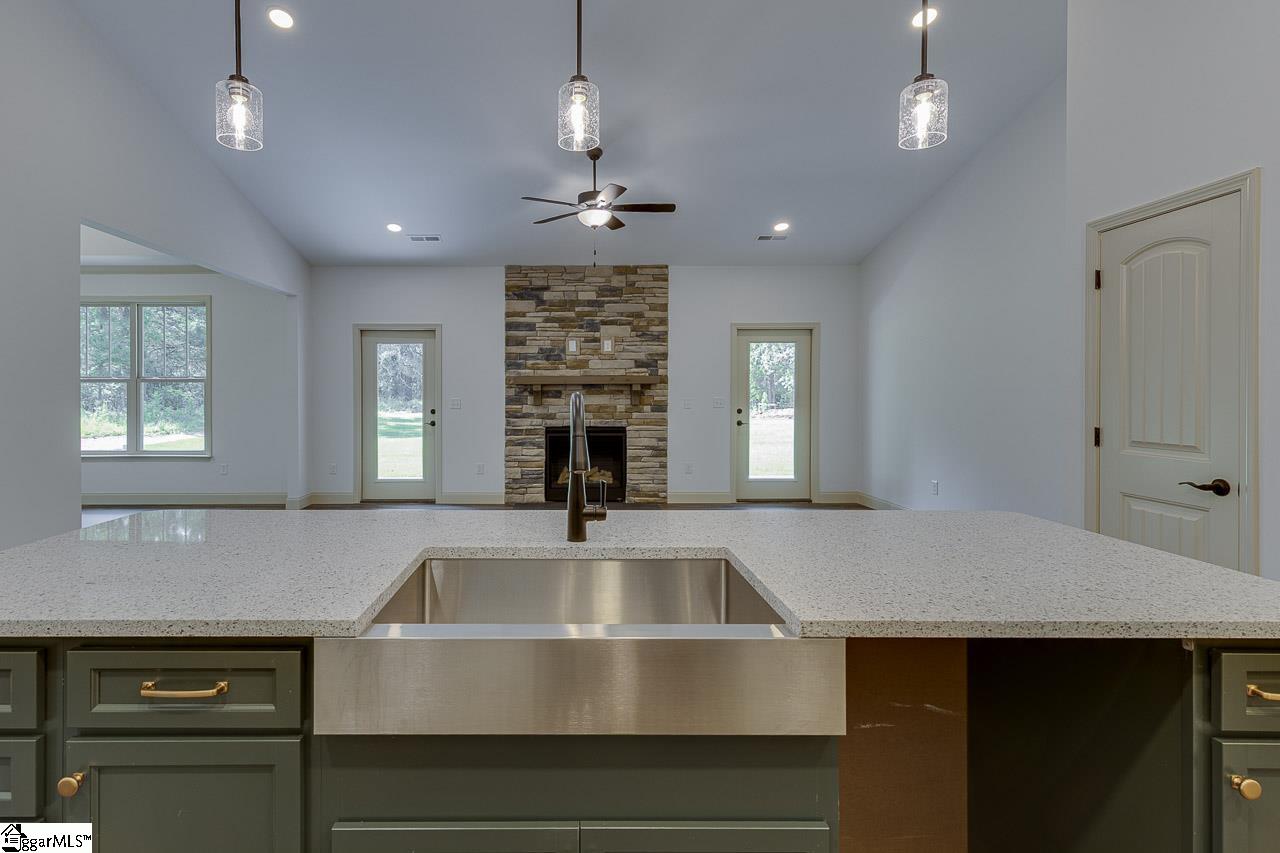 399 Bowers Road Travelers Rest, SC 29690