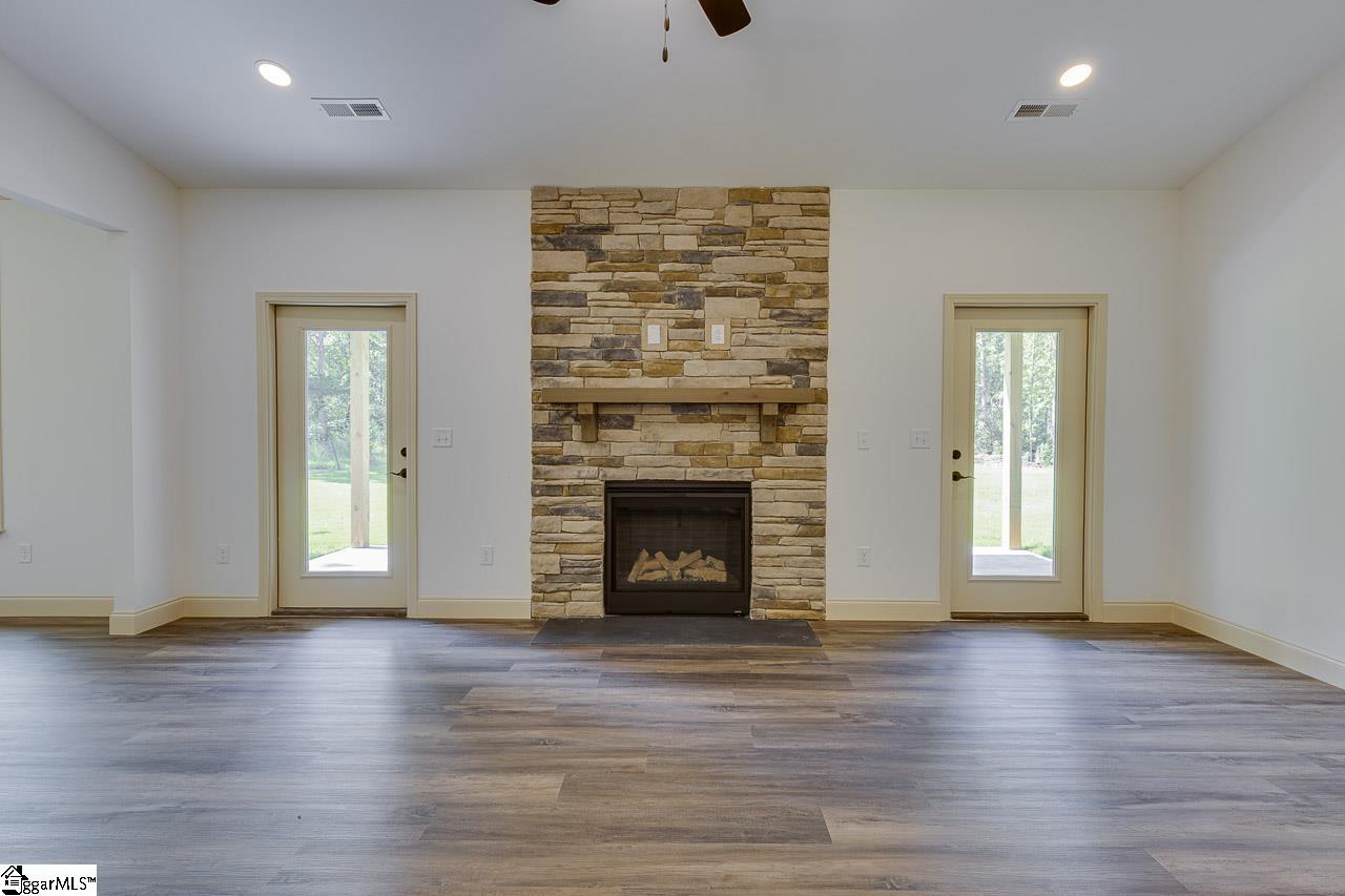 399 Bowers Road Travelers Rest, SC 29690