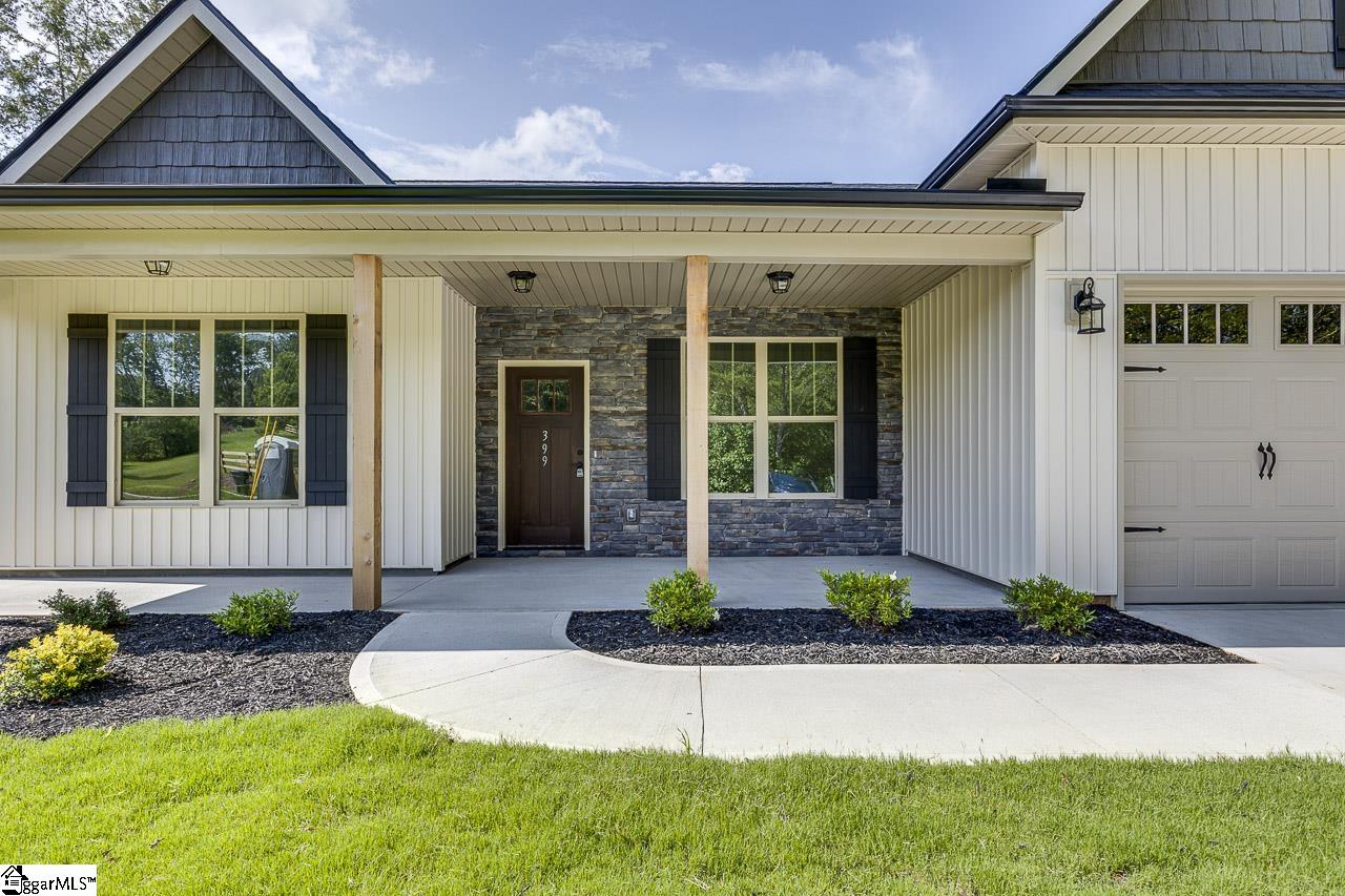 399 Bowers Road Travelers Rest, SC 29690
