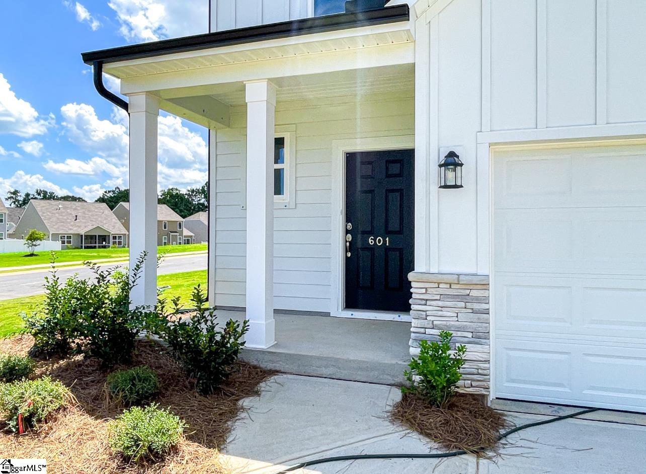 601 Columbus Circle Simpsonville, SC 29680